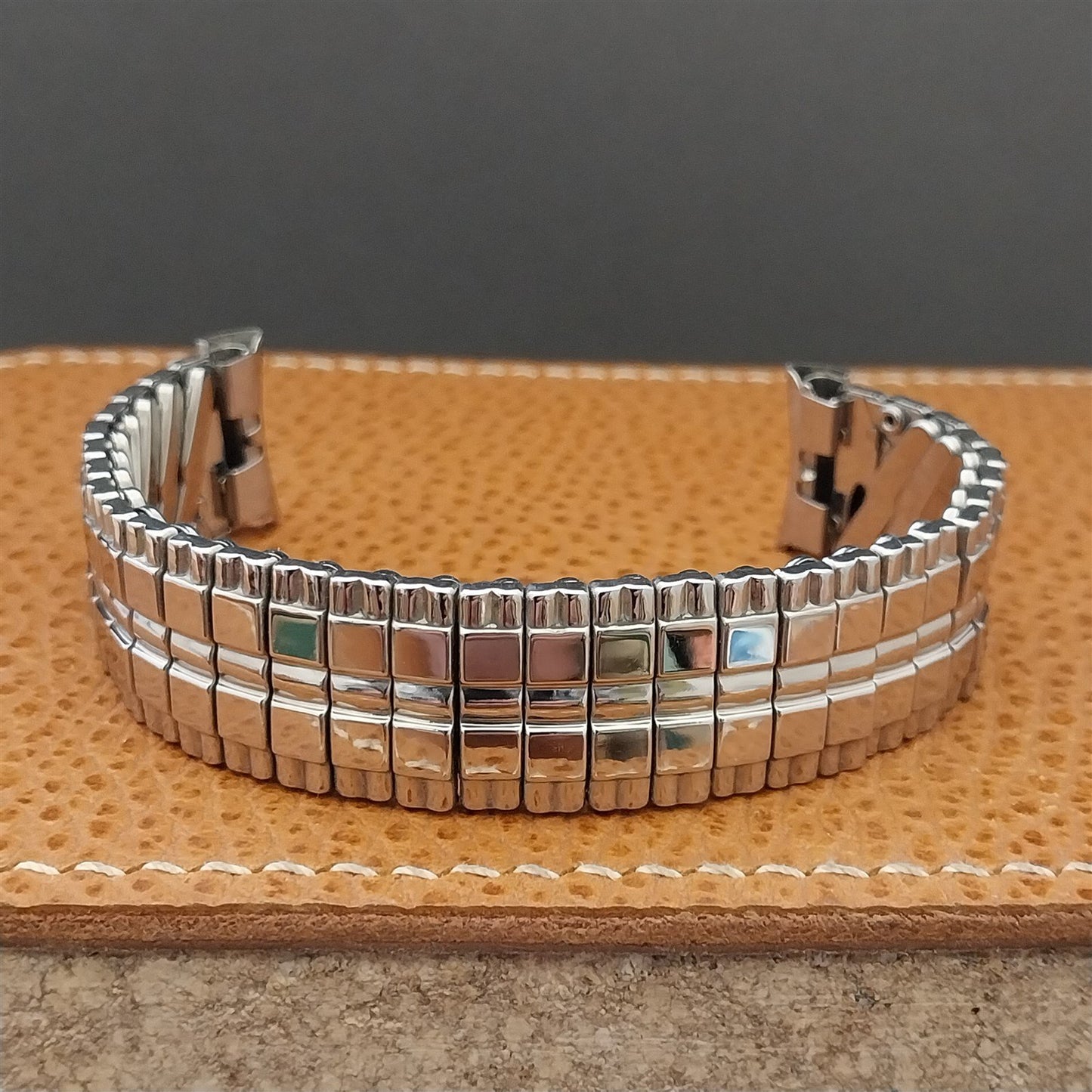 Vintage 16mm 17mm 17.2m 60s Baldwin Stainless Classic Stretch Unused Watch Band