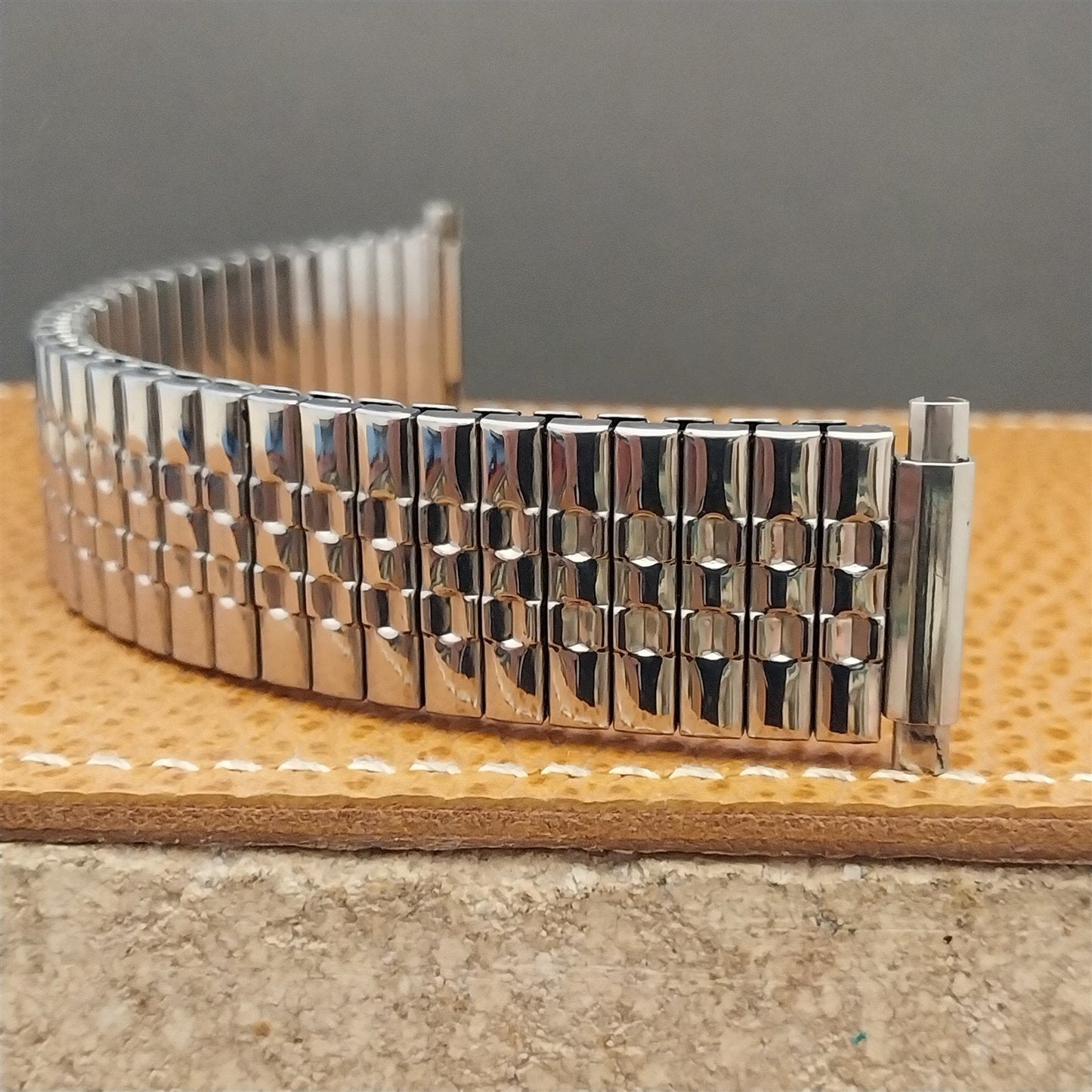 Vintage Wide Stainless Steel Expansion 19mm 20mm 22mm Unused nos Watch Band