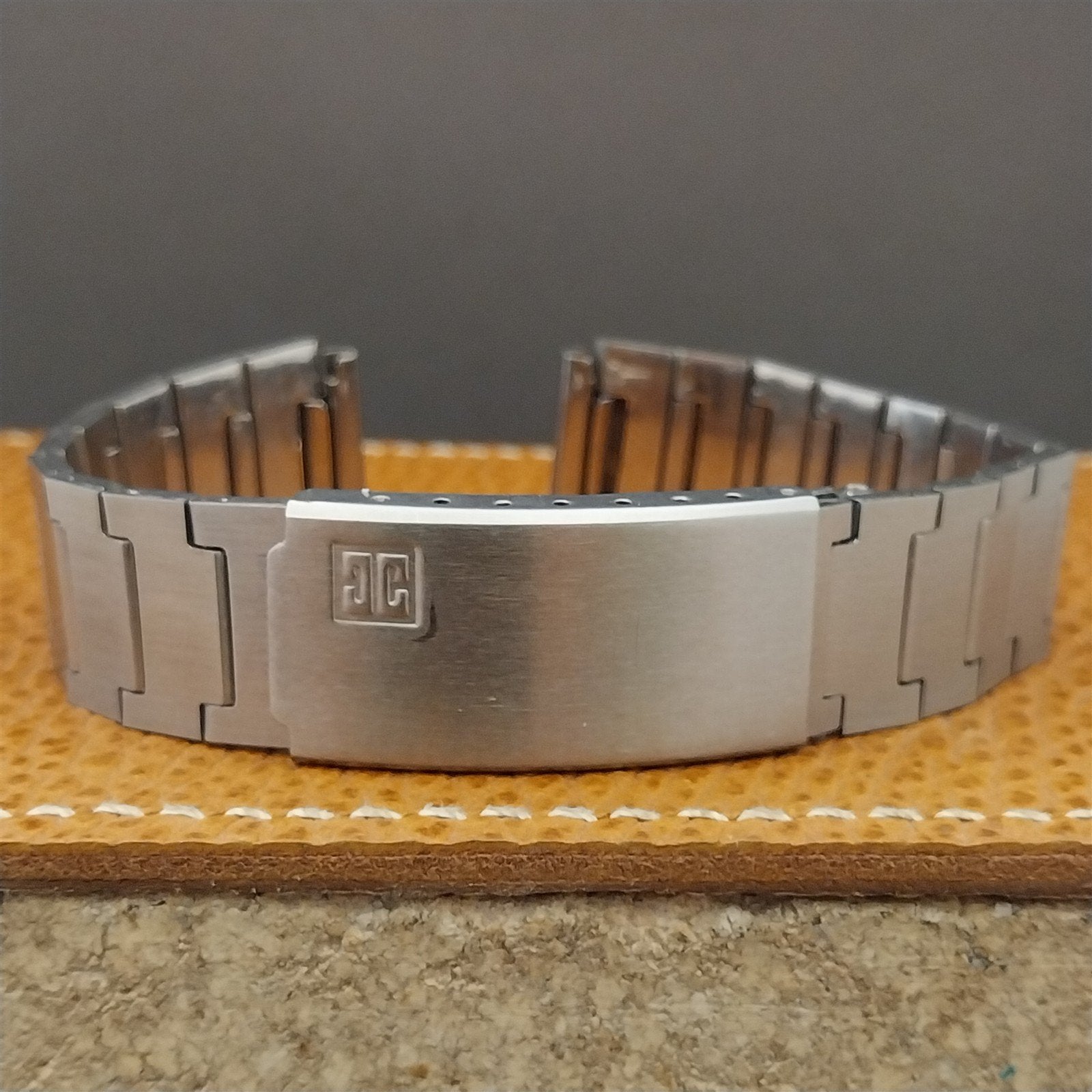 CompuChron 23-5S LED Stainless Steel NOS Unused 1970s old-stock Watch Band