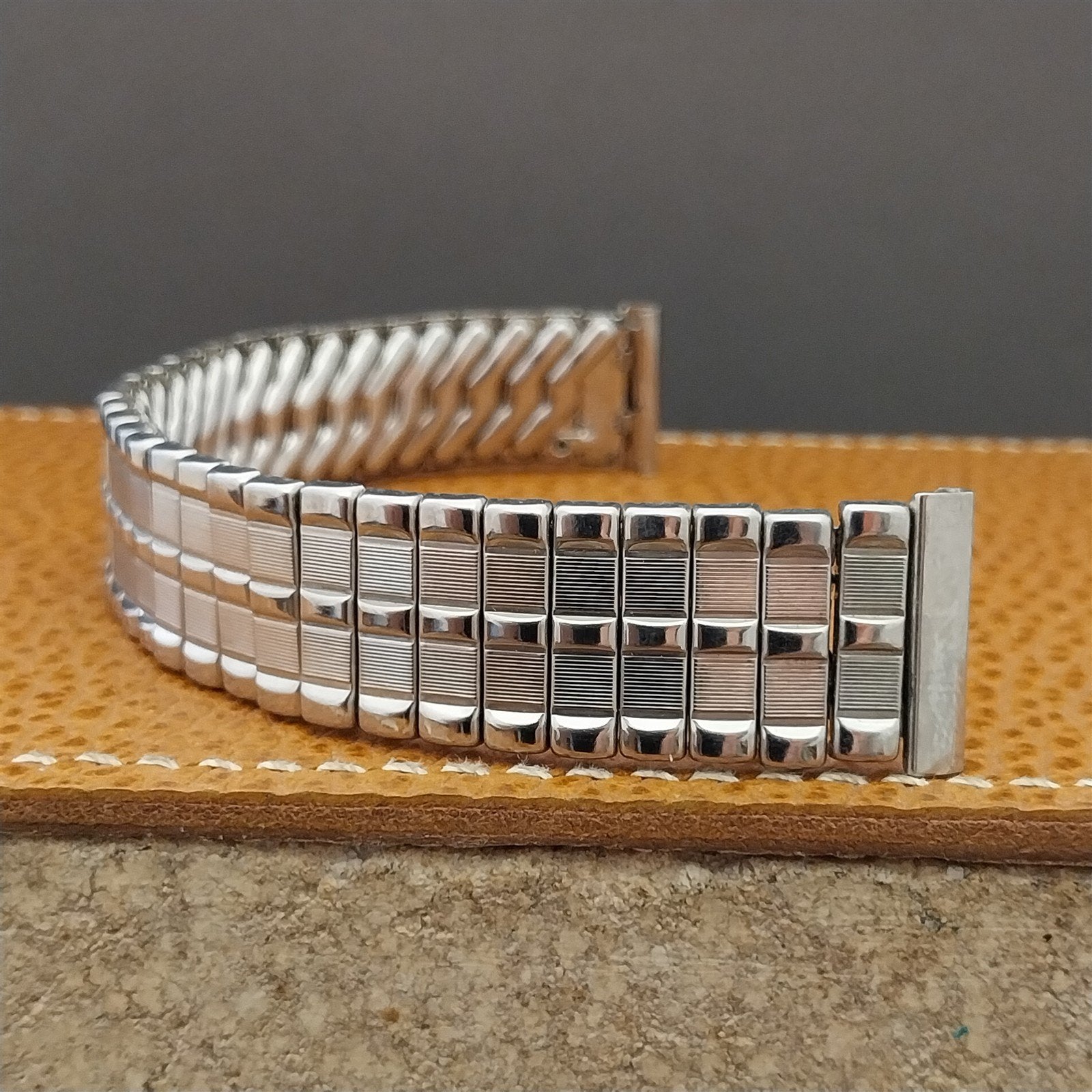 Eton Vintage 17.3mm 17mm 16mm Stainless Steel Expansion Unused 1950s Watch Band