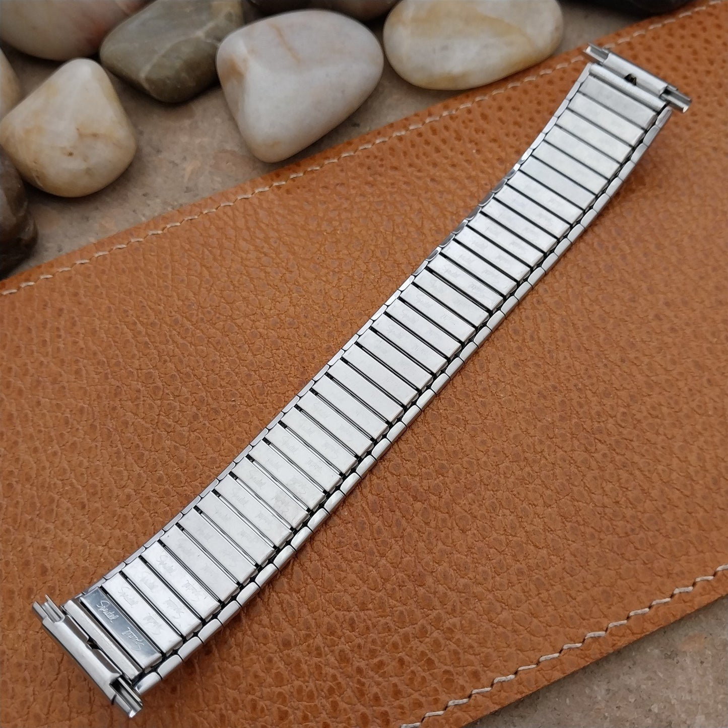 Speidel USA Wide Stainless Steel Expansion 22mm 20mm 19mm nos Vintage Watch Band