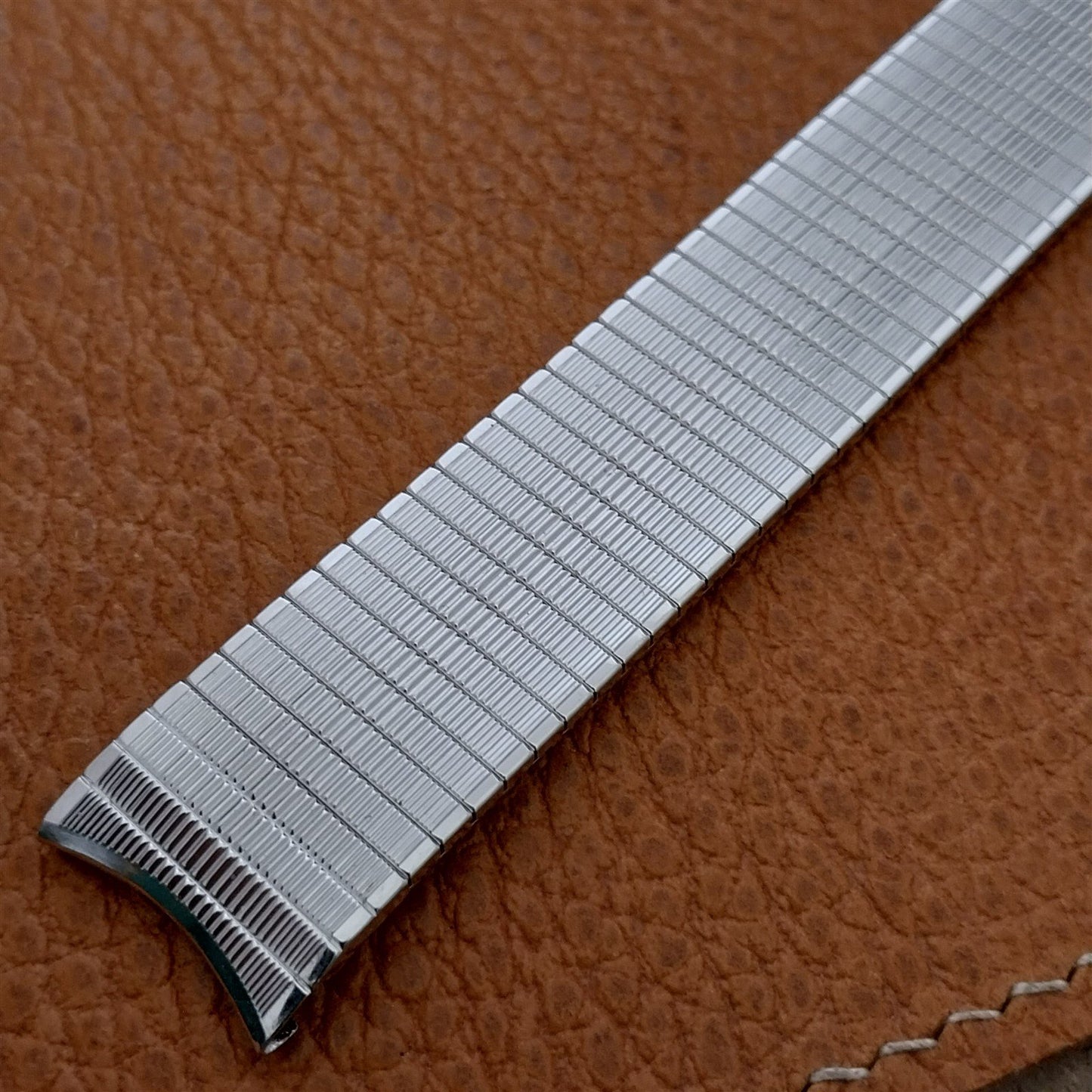 Vintage White Gold-Filled Classic Speidel Thinline Long 17.2mm Unused Watch Band