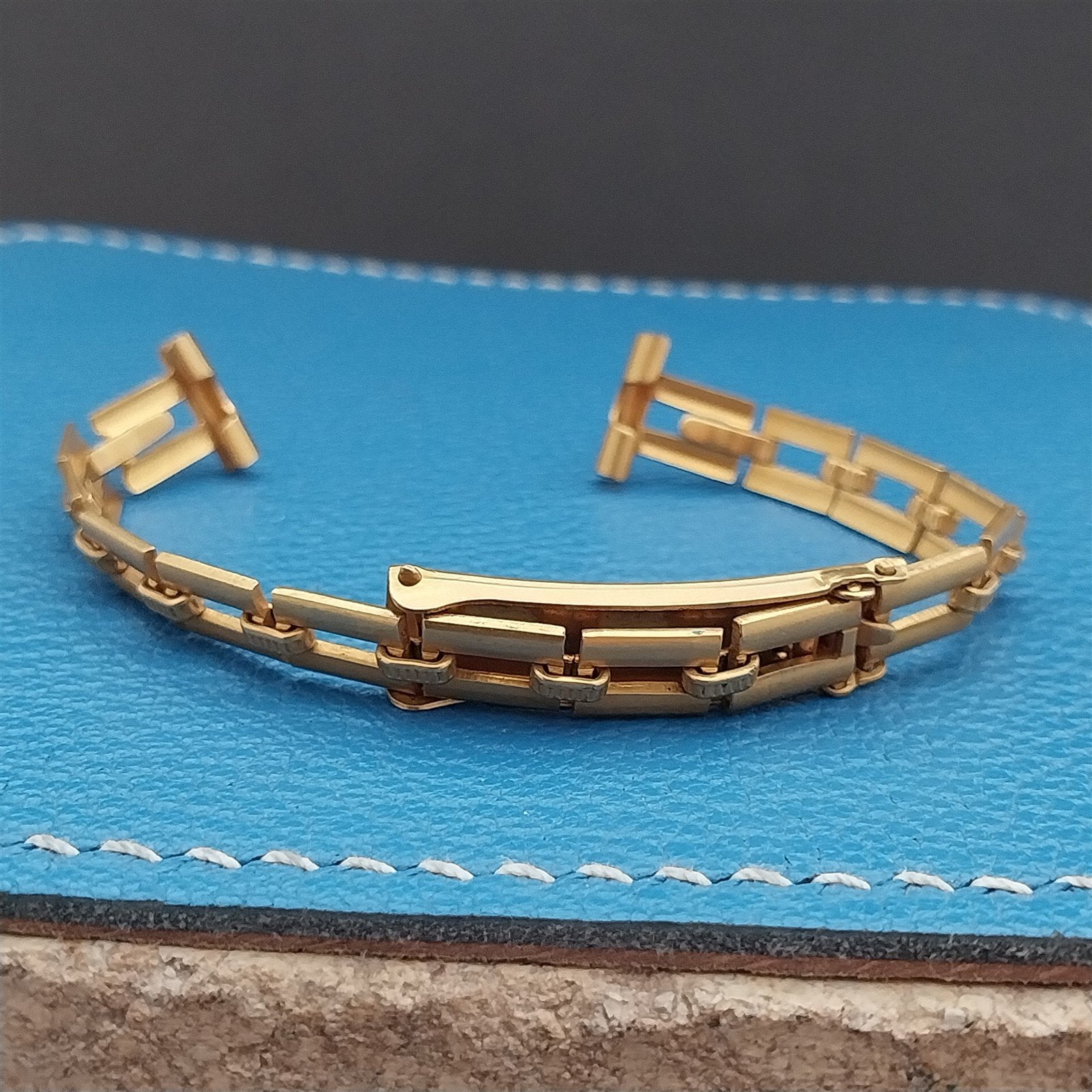 Vintage 1930s Gold-Filled Ladies Art Deco Classic Unused Watch Band