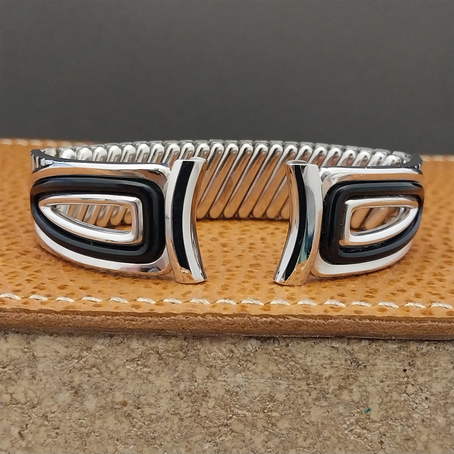 19mm 18mm 1950 White Gold-Filled Mid-Century Speidel mcm used Vintage Watch Band