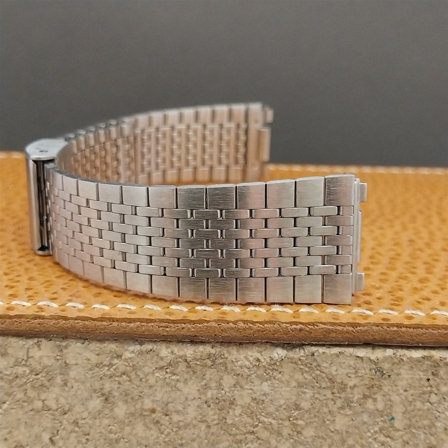 18mm Stainless Steel Classic LED LCD nos Unused 1970s Vintage Watch Band