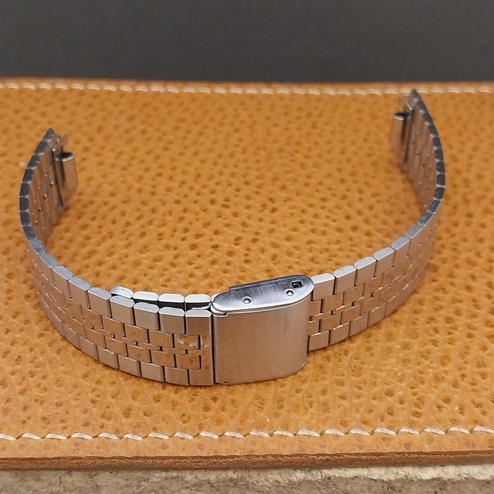 Vintage 2-Piece Stainless Steel 16mm Flared nos Unused Classic Watch Band