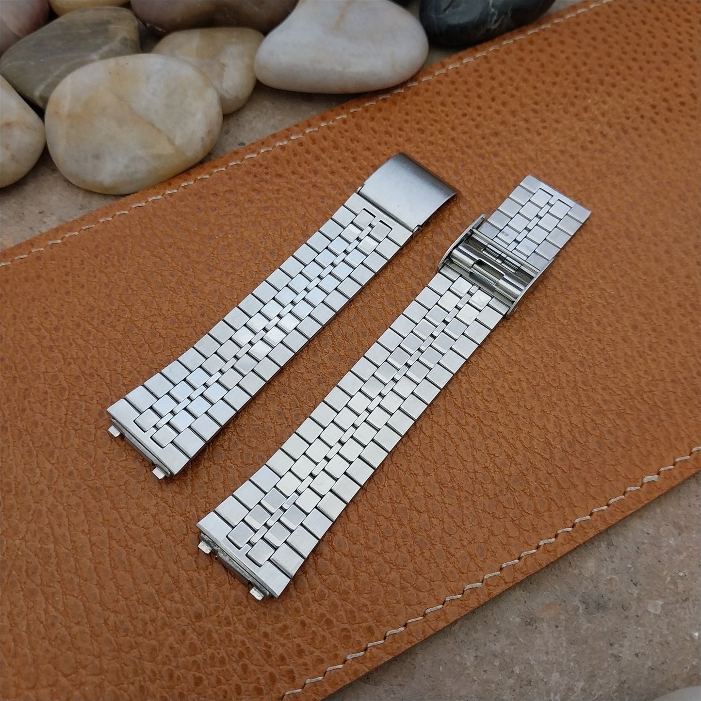 Vintage 2-Piece Stainless Steel 16mm Flared nos Unused Classic Watch Band