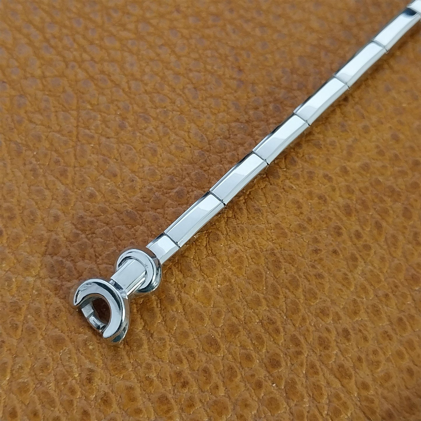 Vintage 1950s White Gold-Fill Ladies Single-Lug Speidel Expansion Watch Band