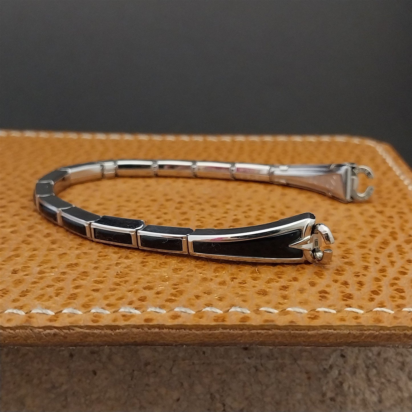 Vintage 1958 White Gold-Filled & Black Speidel Windswept Unused Watch Band