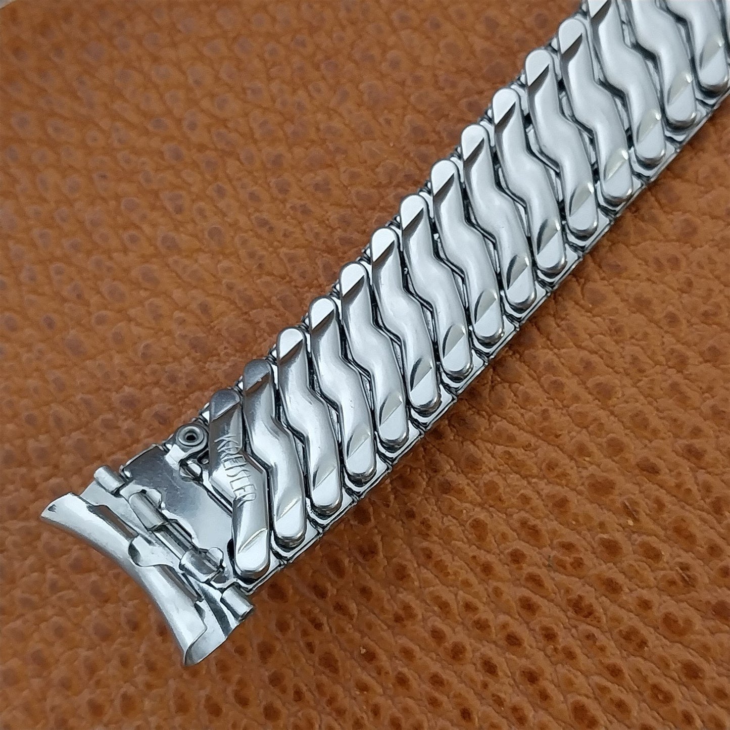 17.2mm Kreisler Stainless Steel Expansion 1960s Vintage Watch Band