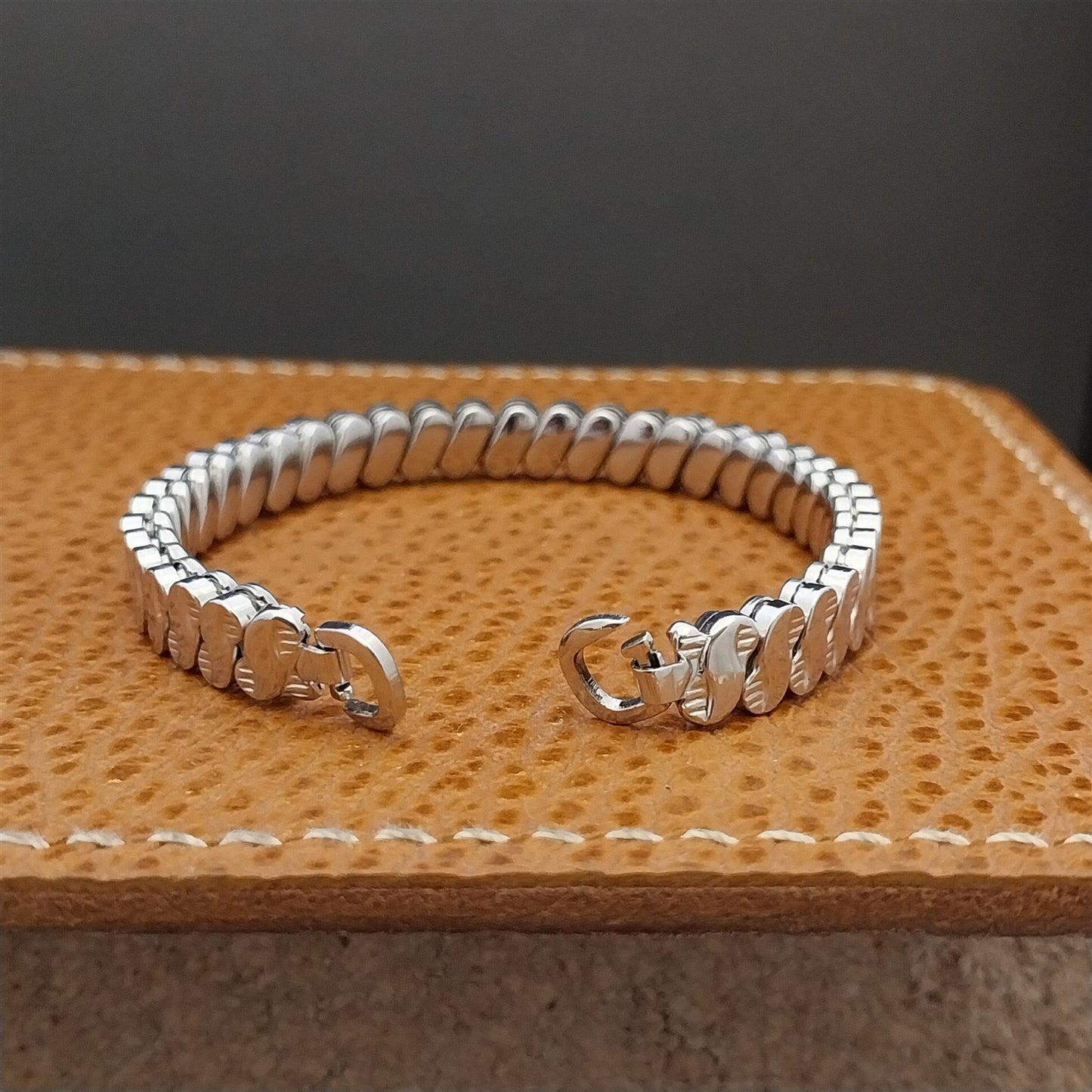 Vintage 1950s Bellavance White Gold Filled Long Ladies Cocktail Watch Band