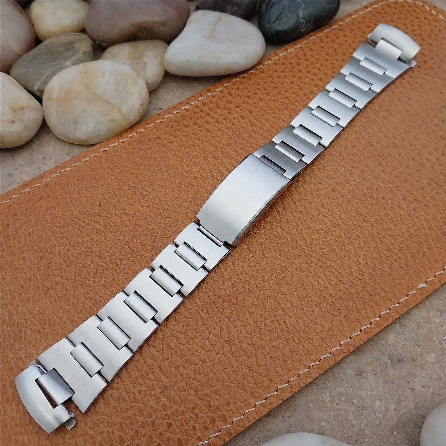 19mm Bear Stainless Steel Classic H-Link Unused Vintage Watch Band