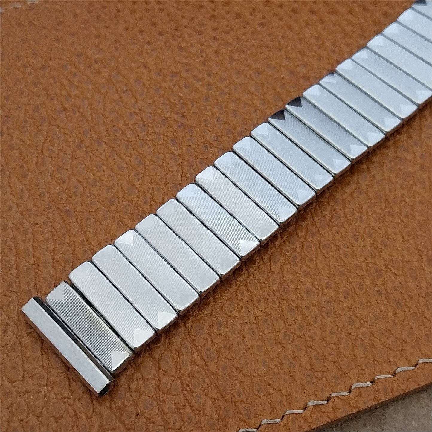 19mm 18mm Stainless Steel Expansion nos Admiral USA 1960s Vintage Watch Band
