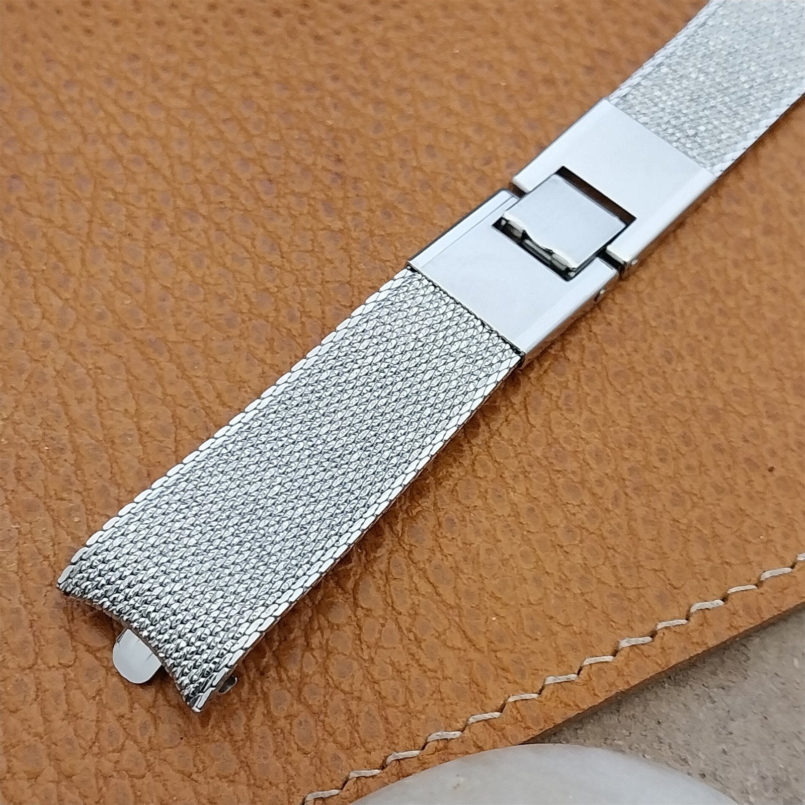 Vintage 1960s 17.2mm Stainless Mesh Kreisler Short Unused Classic Watch Band