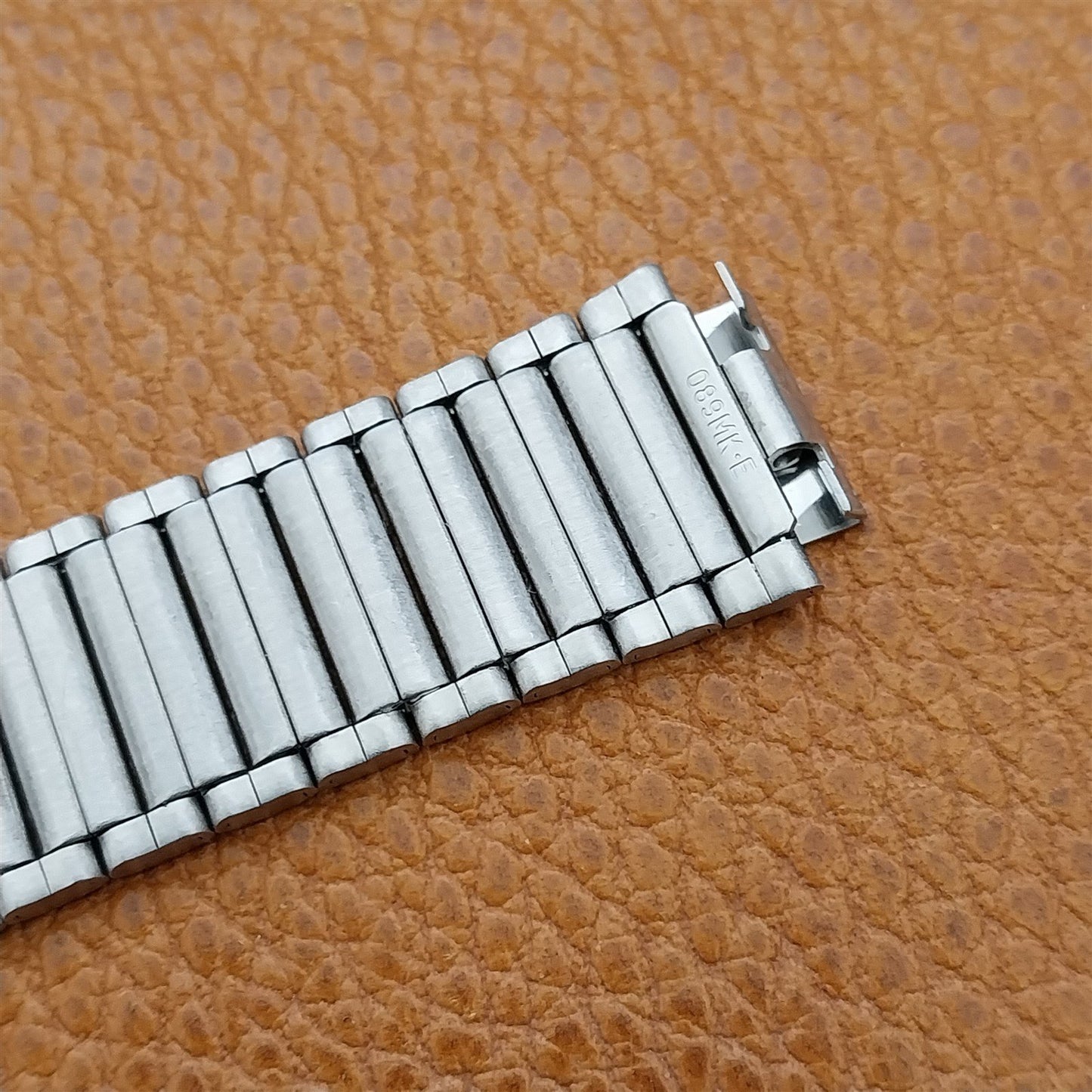 Vintage Internal-Lug 14mm 089MK Stainless Steel NOS Butterfly Clasp Watch Band