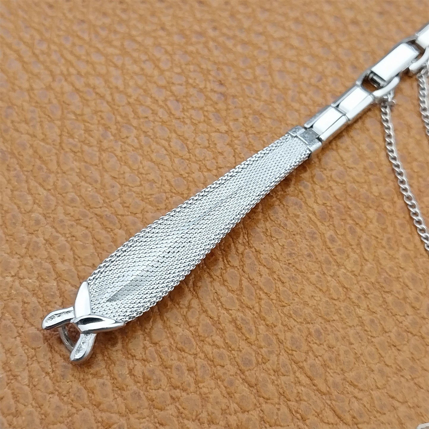White Gold-Filled Mesh Ladies Speidel Teardrop Unused 1960s Vintage Watch Band