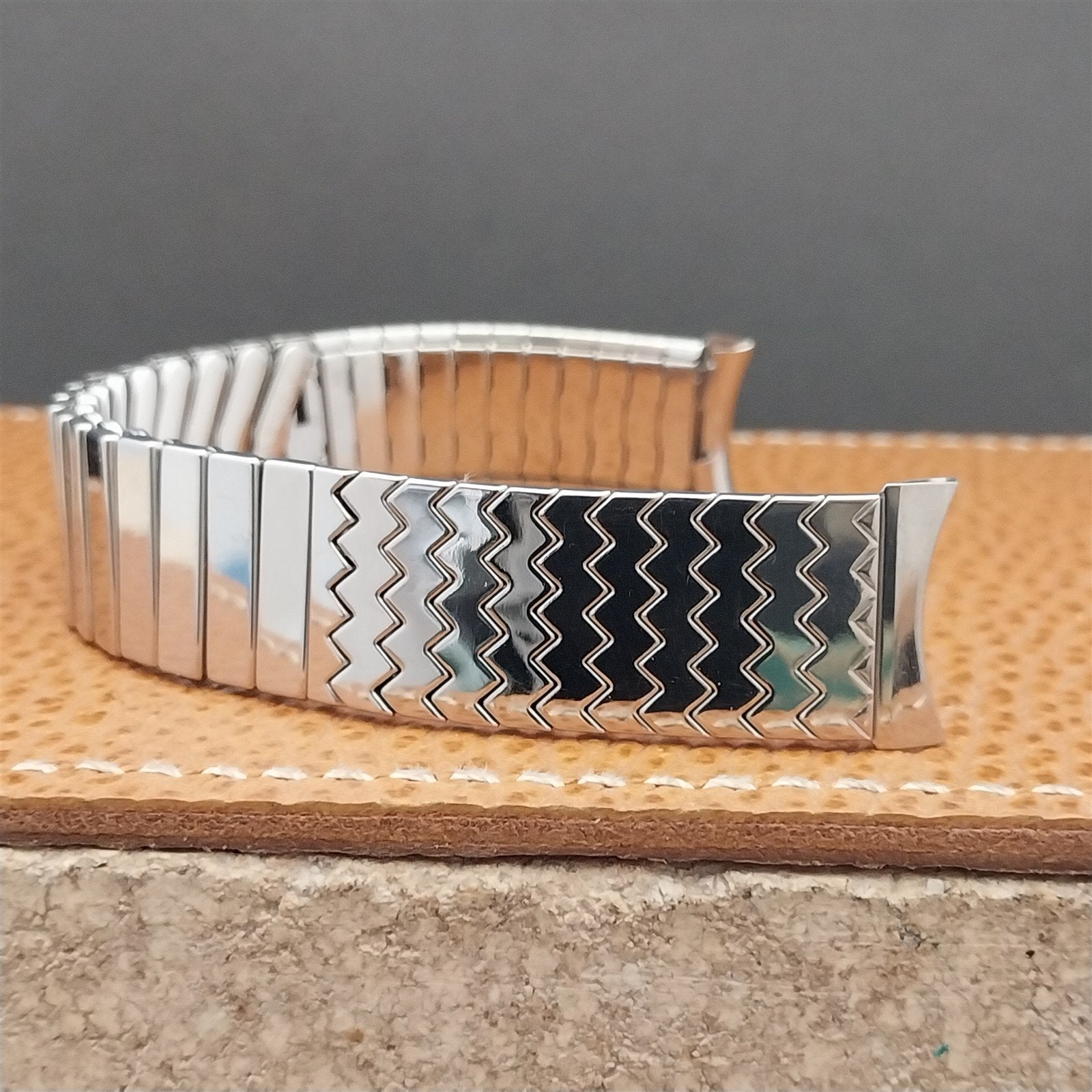 Vintage 17mm Stainless Steel Expansion Craftex Classic 1960s Unused Watch Band