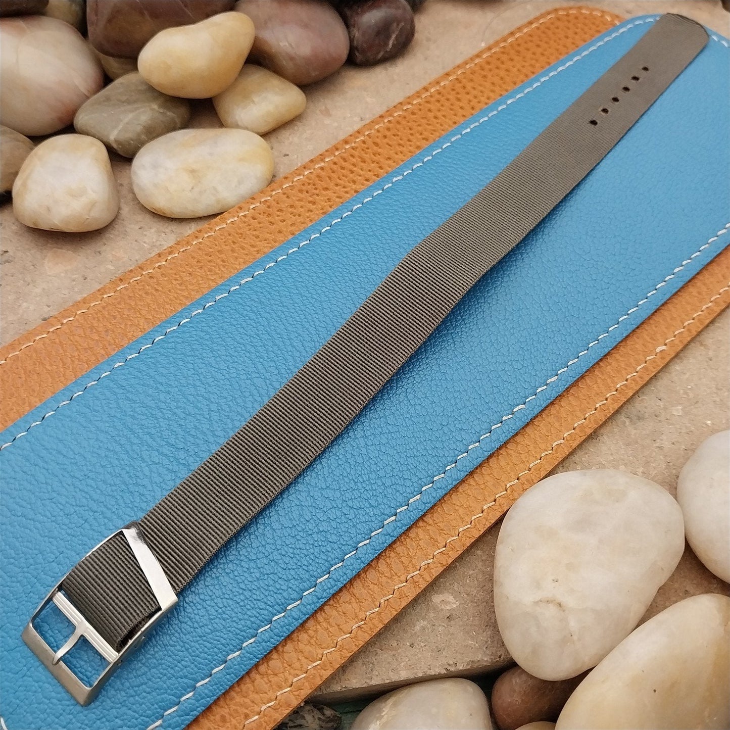 Vintage 17mm Gray Nylon Classic Single Pass Unused 1960s 1970s Watch Band