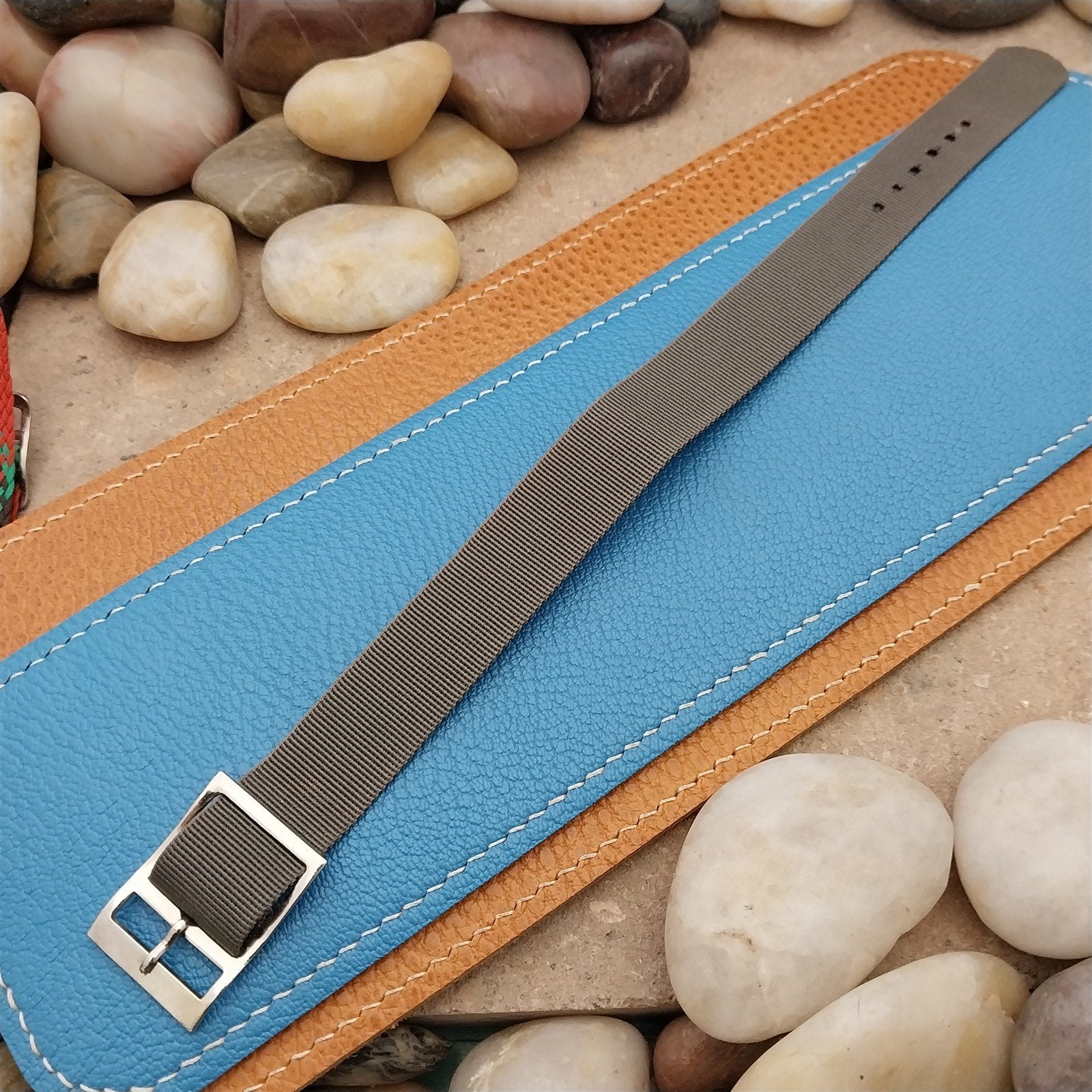 Vintage 17mm Gray Nylon Classic Single Pass Unused 1960s 1970s Watch Band