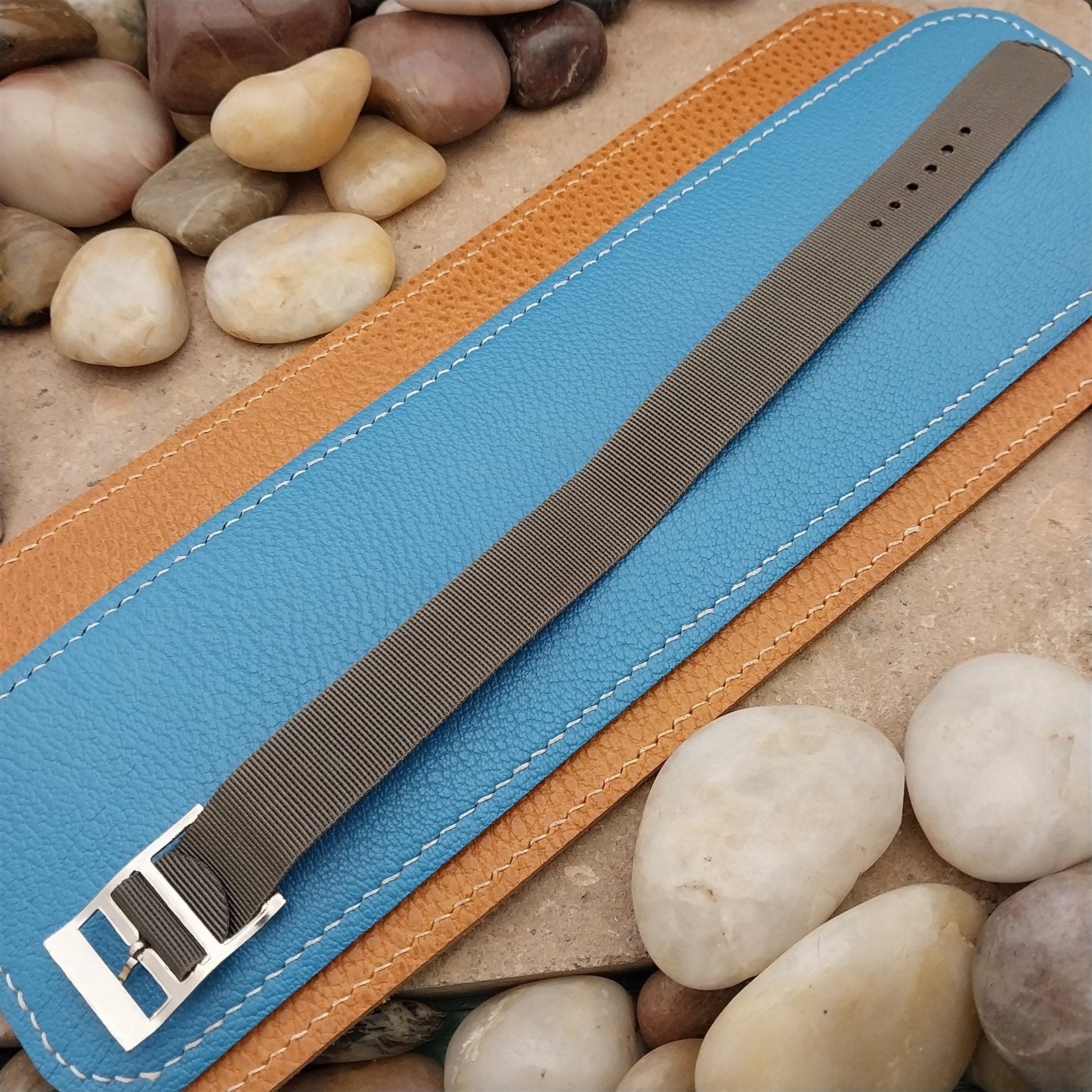 Vintage 17mm Gray Nylon Classic Single Pass Unused 1960s 1970s Watch Band