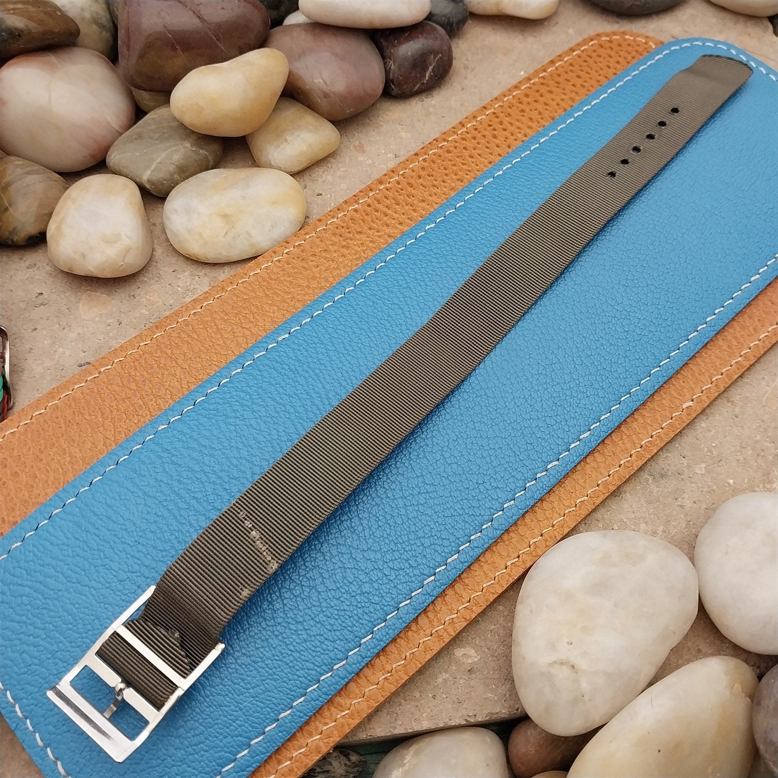 17mm Gray Nylon Single Pass Unused nos Classic 1960s 1970s Vintage Watch Band