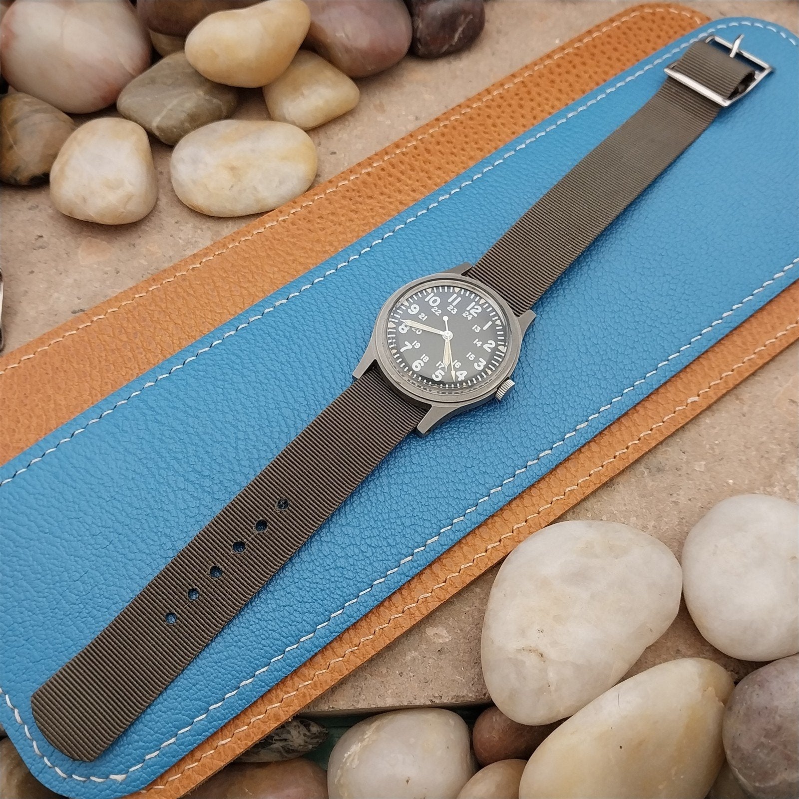 17mm Gray Nylon Single Pass Unused nos Classic 1960s 1970s Vintage Watch Band