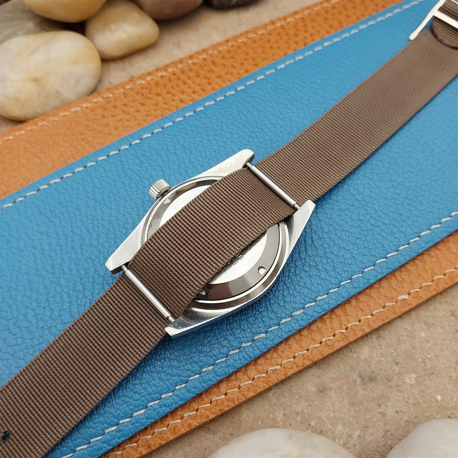 Vintage 19mm Brown Nylon Classic Single Pass nos Unused 1960s 1970s Watch Band