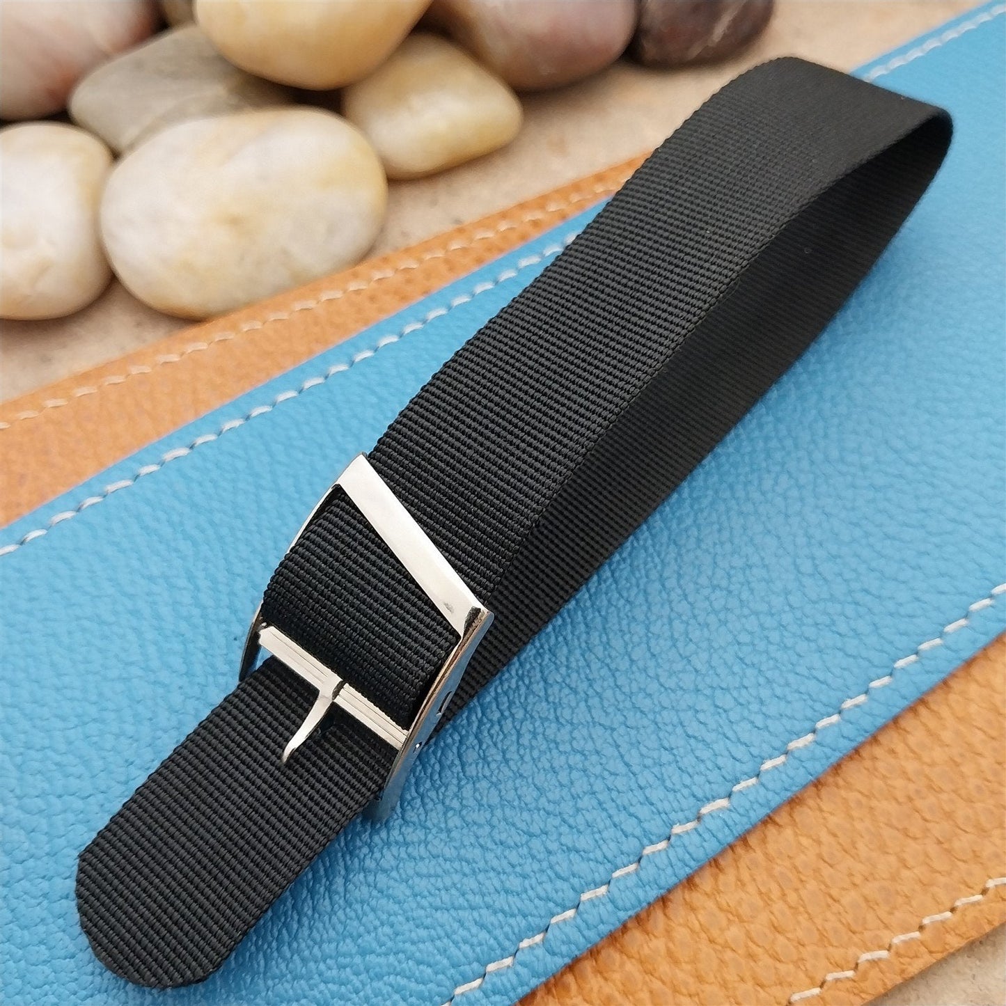 Vintage 18.3mm Black Stiff Nylon Classic Single Pass NOS Unused 1970s Watch Band