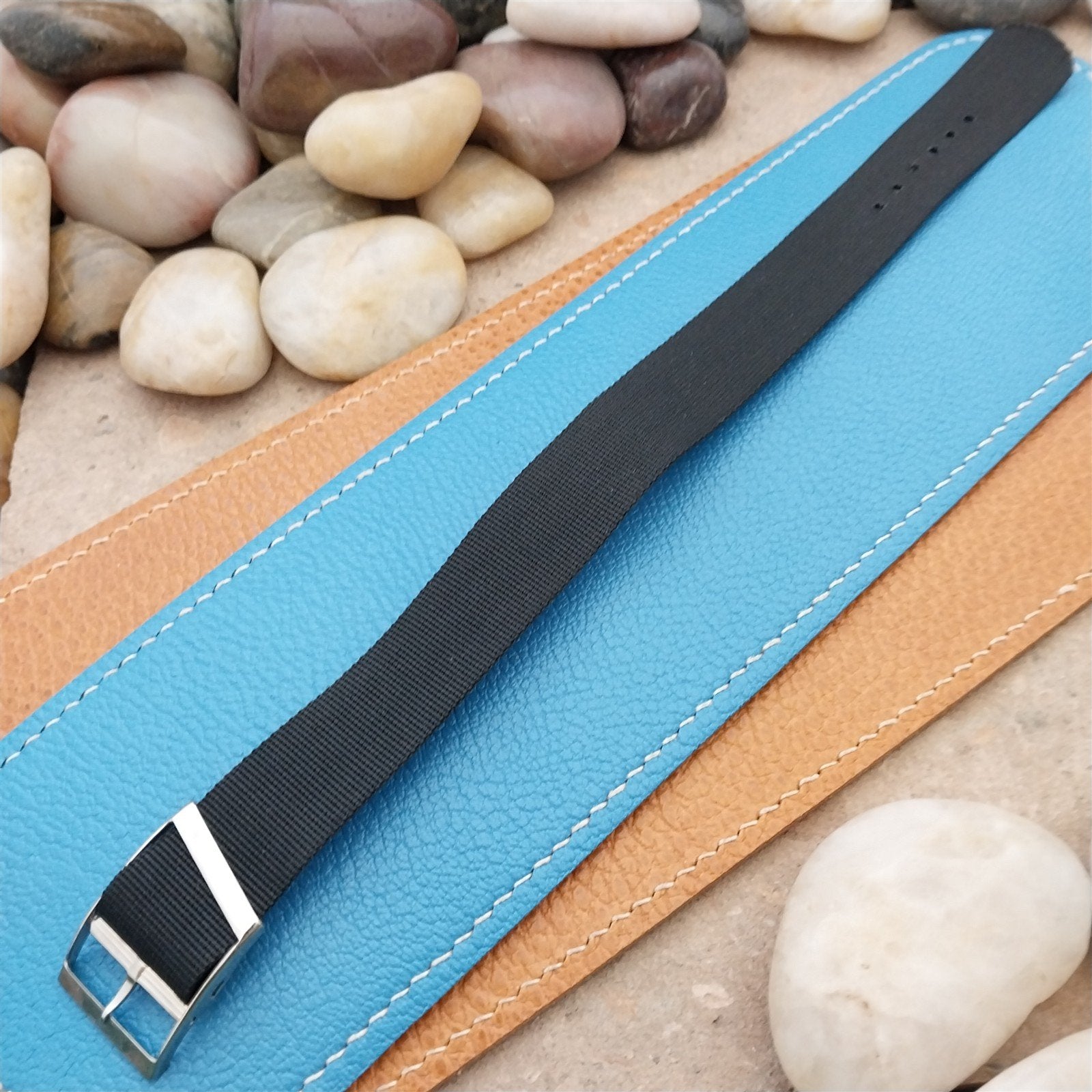 Vintage 18.3mm Black Stiff Nylon Classic Single Pass NOS Unused 1970s Watch Band