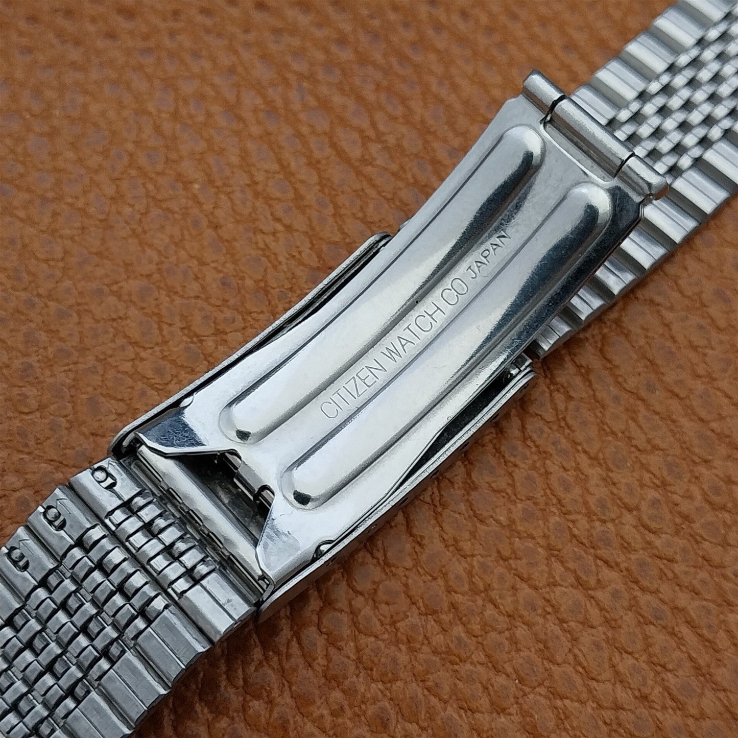 Vintage Citizen 3266 20mm Stainless Steel Flared nos Unused Classic Watch Band