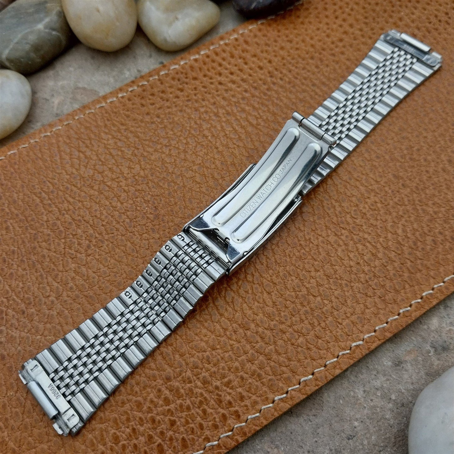 Vintage Citizen 3266 20mm Stainless Steel Flared nos Unused Classic Watch Band