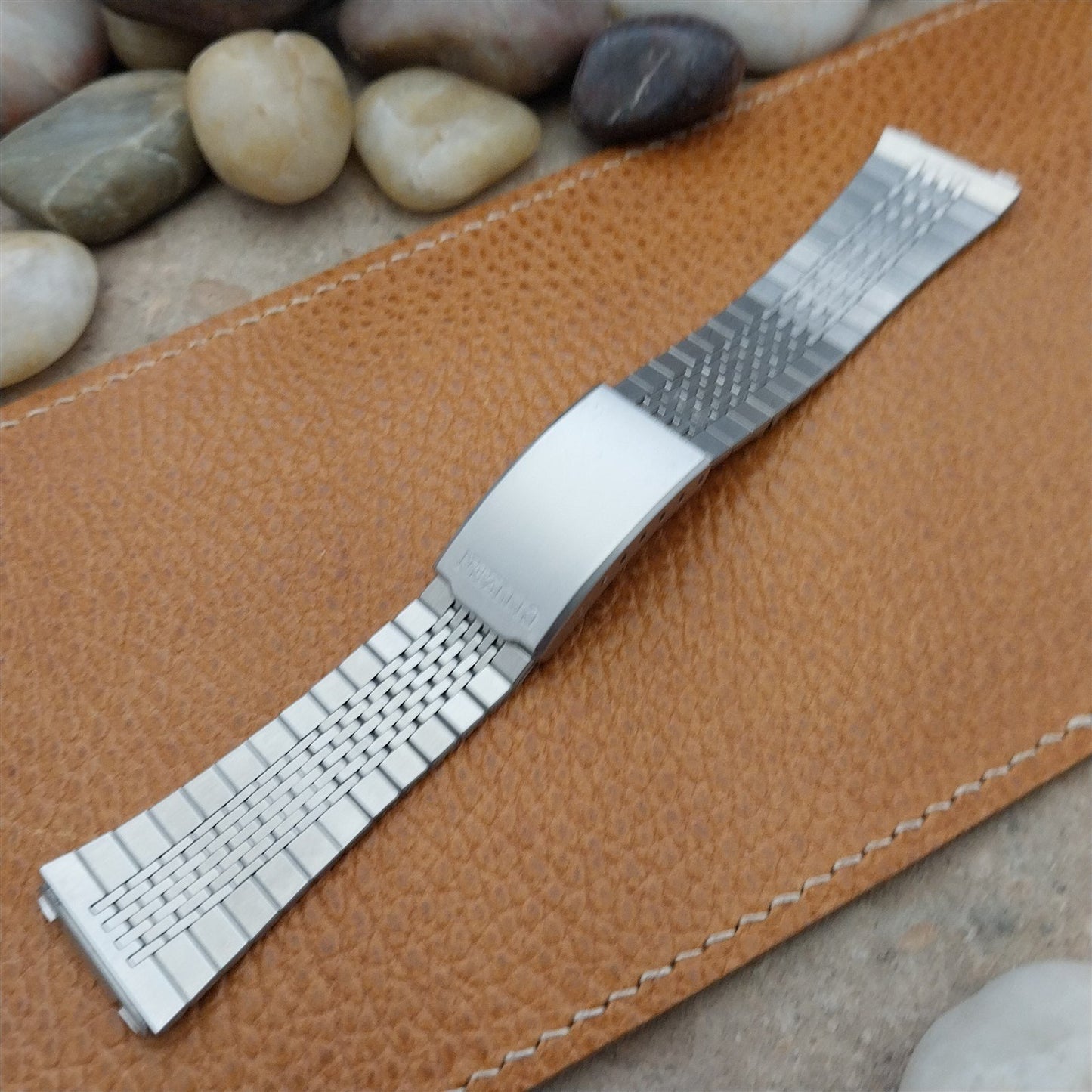 Vintage Citizen 3266 20mm Stainless Steel Flared nos Unused Classic Watch Band