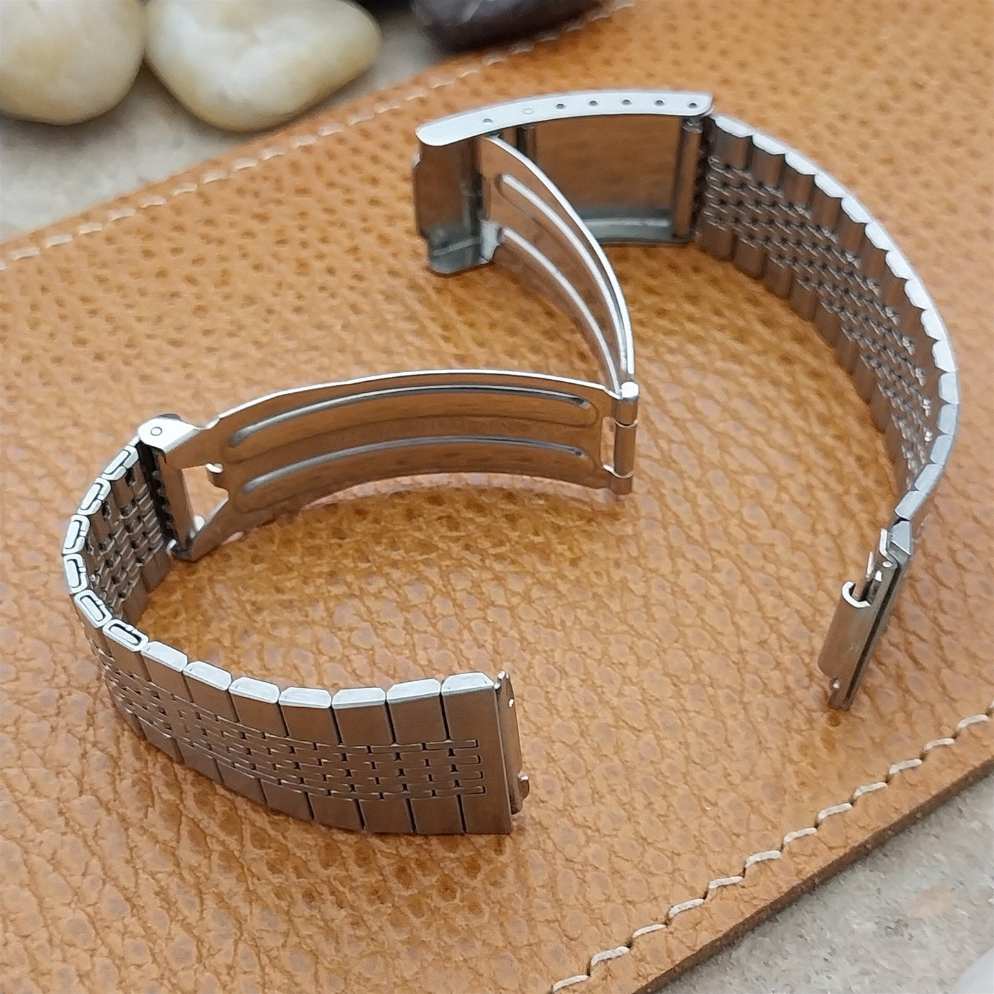 Vintage Citizen 3266 20mm Stainless Steel Flared nos Unused Classic Watch Band