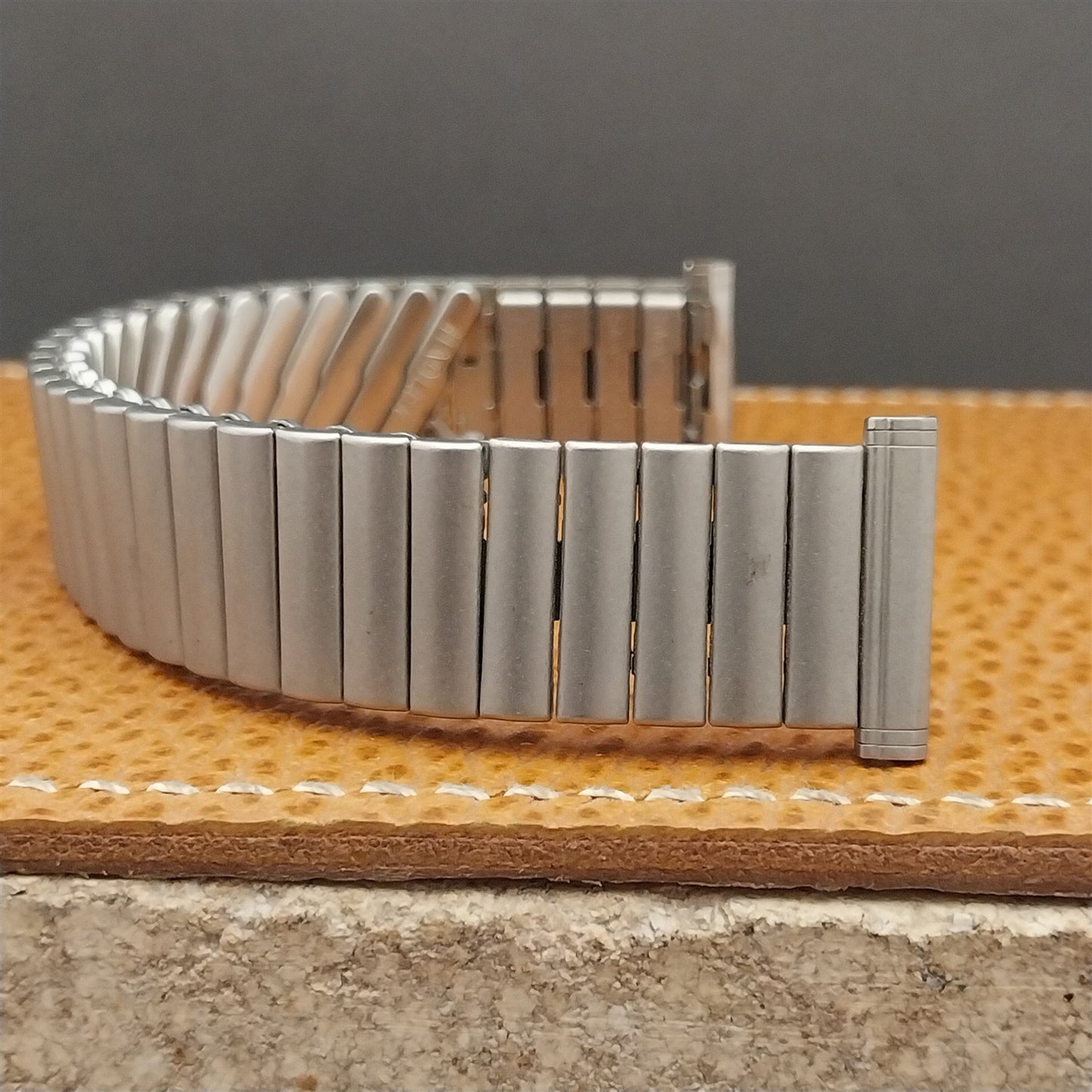 Vintage 19mm 18mm 16mm Stainless Hadley Classic Stretch NOS Unused Watch Band
