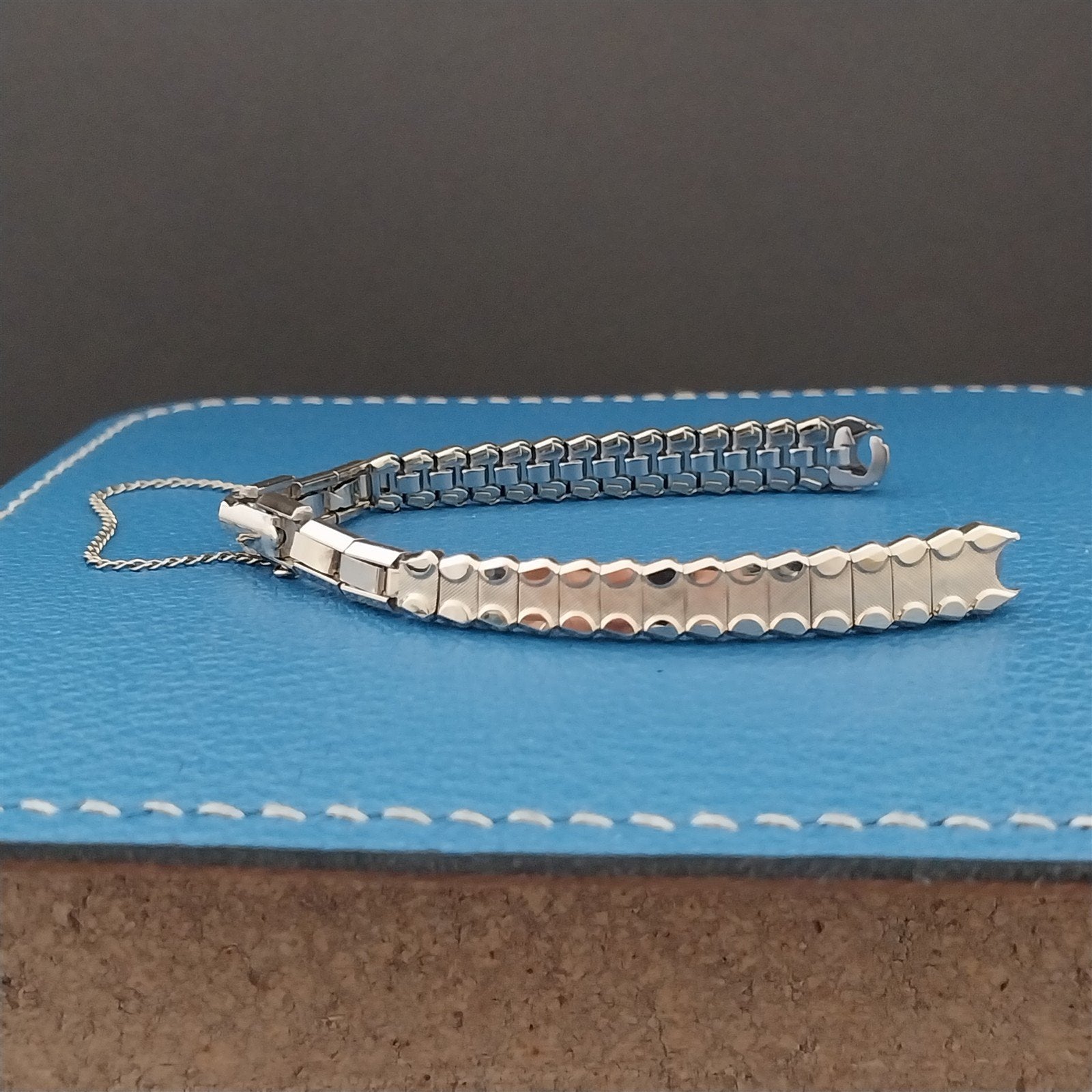 Vintage Ladies Kreisler Gold Filled Unused 1960s Classic Cocktail Watch Band Nos