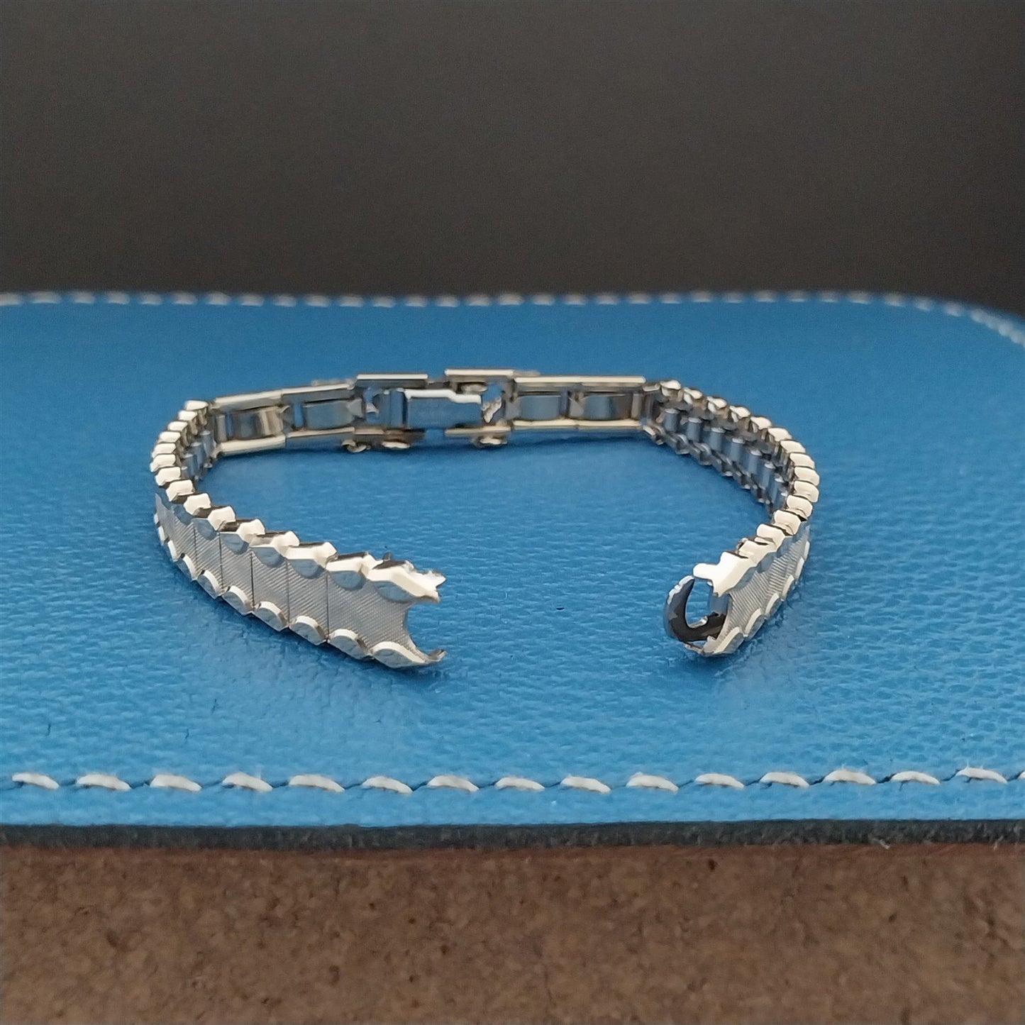 Vintage Ladies Kreisler Gold Filled Unused 1960s Classic Cocktail Watch Band Nos