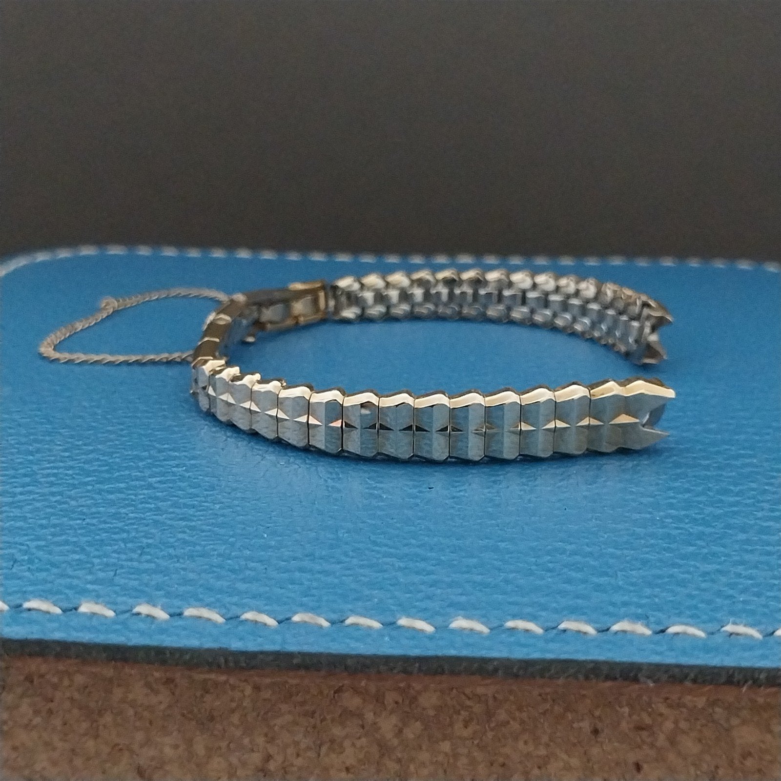 Vintage Ladies Kreisler Gold Filled Unused 1960s Classic Cocktail Watch Band Nos