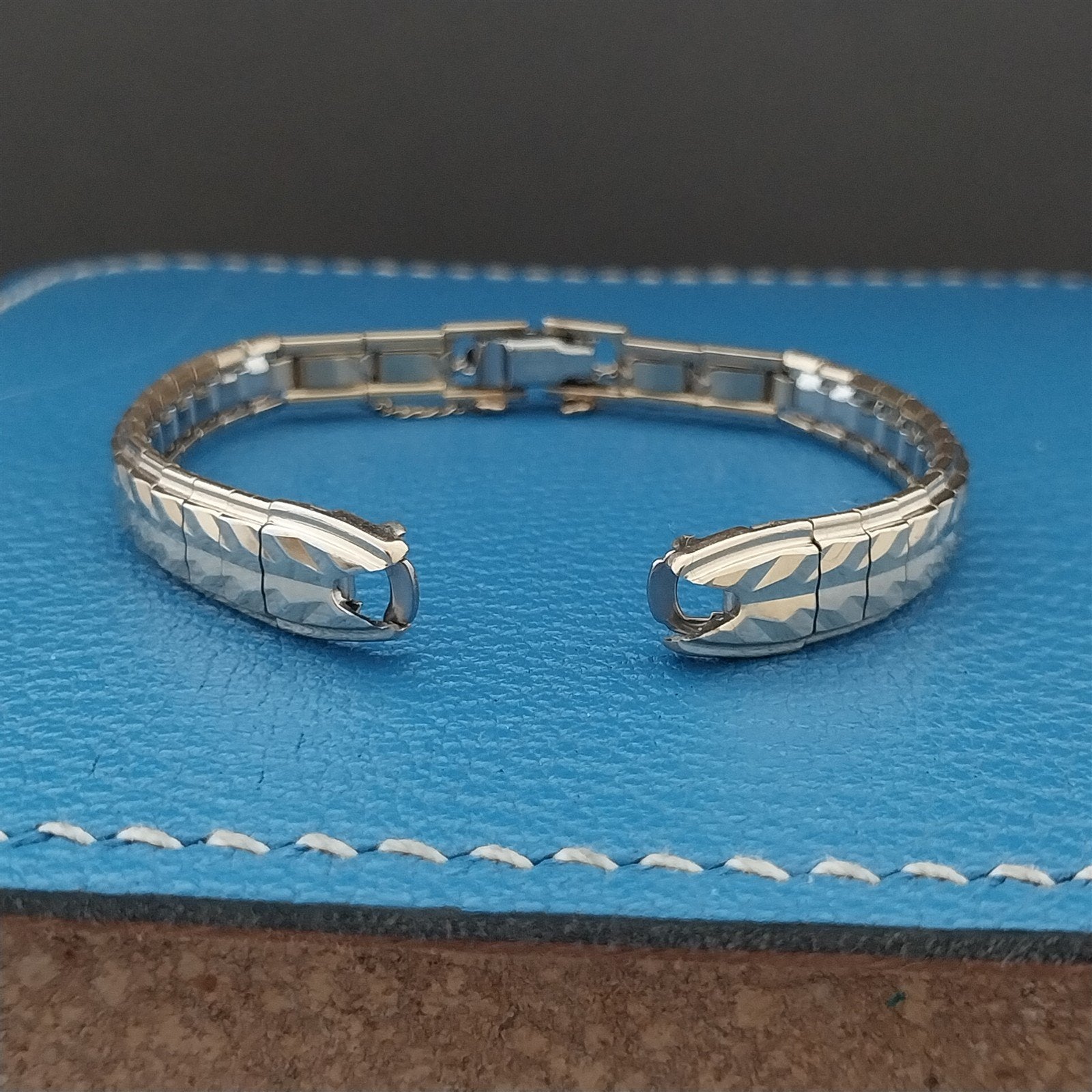 Vintage Ladies Kreisler Gold Filled Unused 1960s Classic Cocktail Watch Band Nos