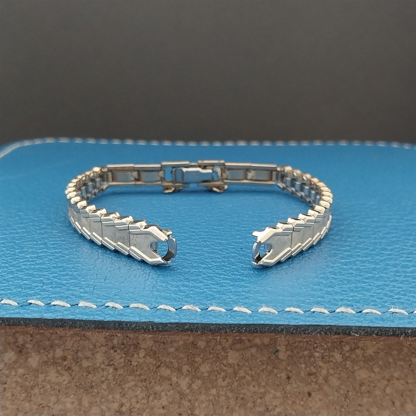 Vintage Ladies Kreisler Gold Filled Unused 1960s Classic Cocktail Watch Band Nos