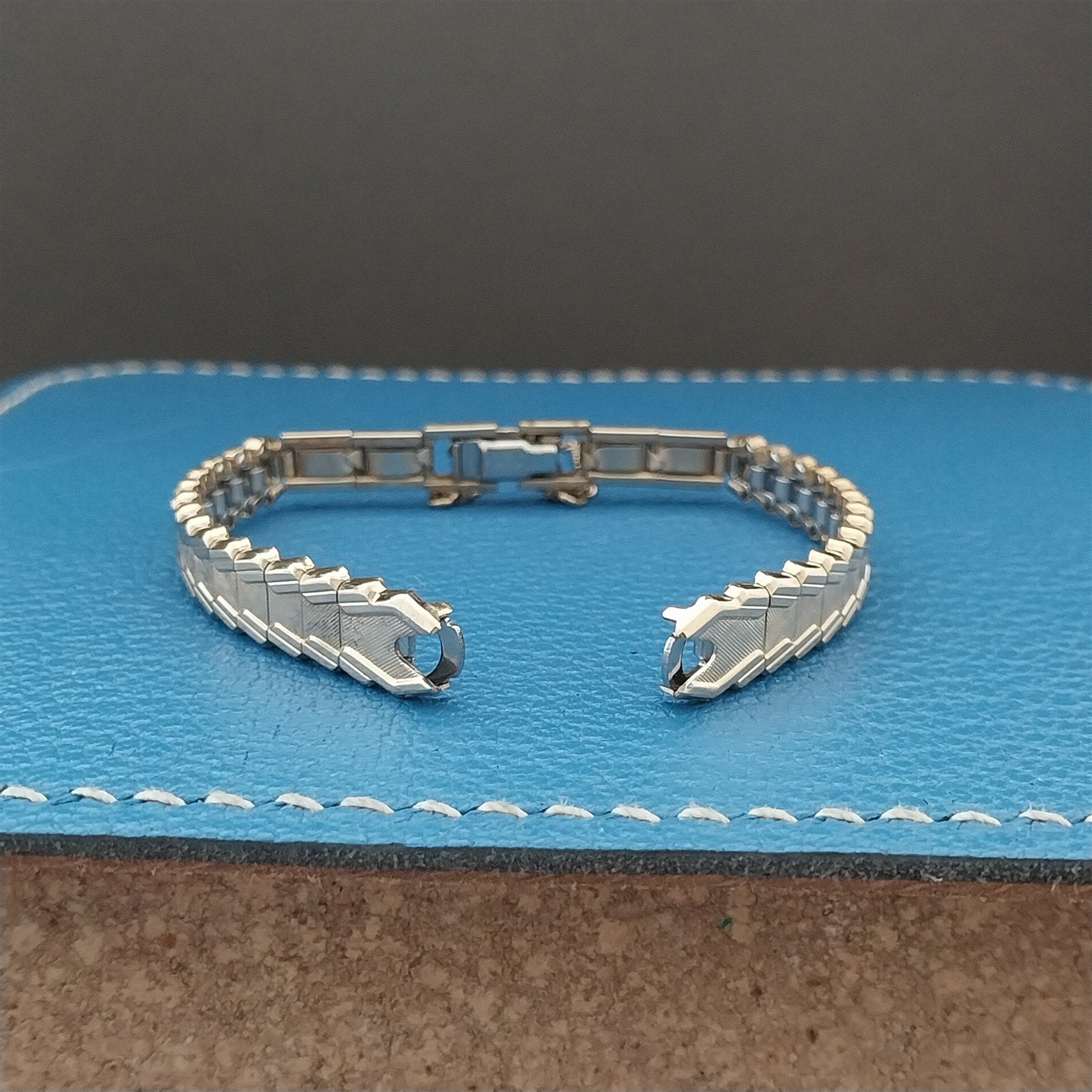 Vintage Ladies Kreisler Gold Filled Unused 1960s Classic Cocktail Watch Band Nos