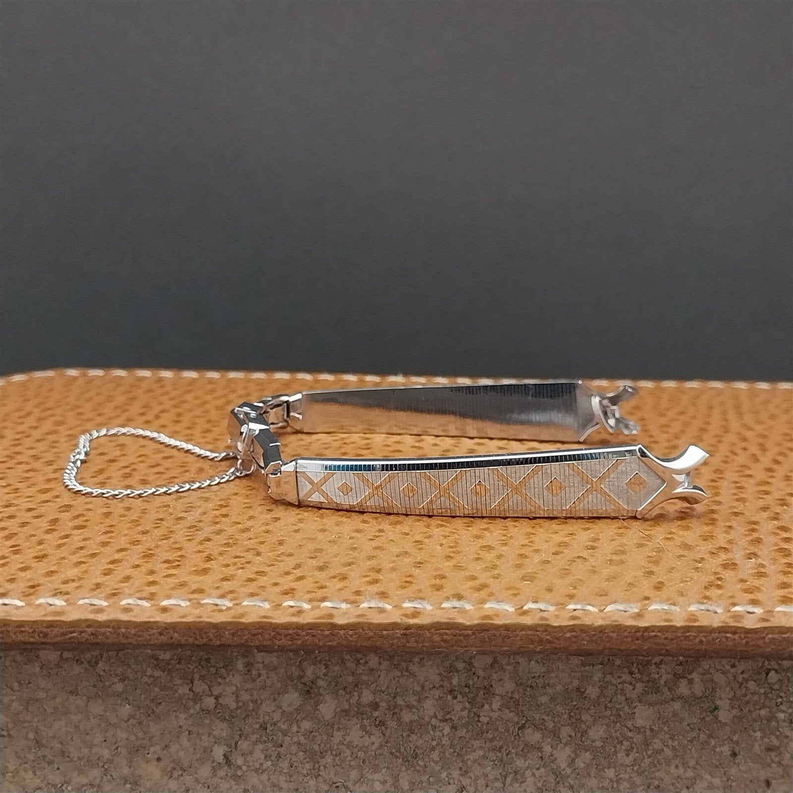 Vintage Ladies Kreisler Gold Filled Unused 1960s Classic Cocktail Watch Band Nos