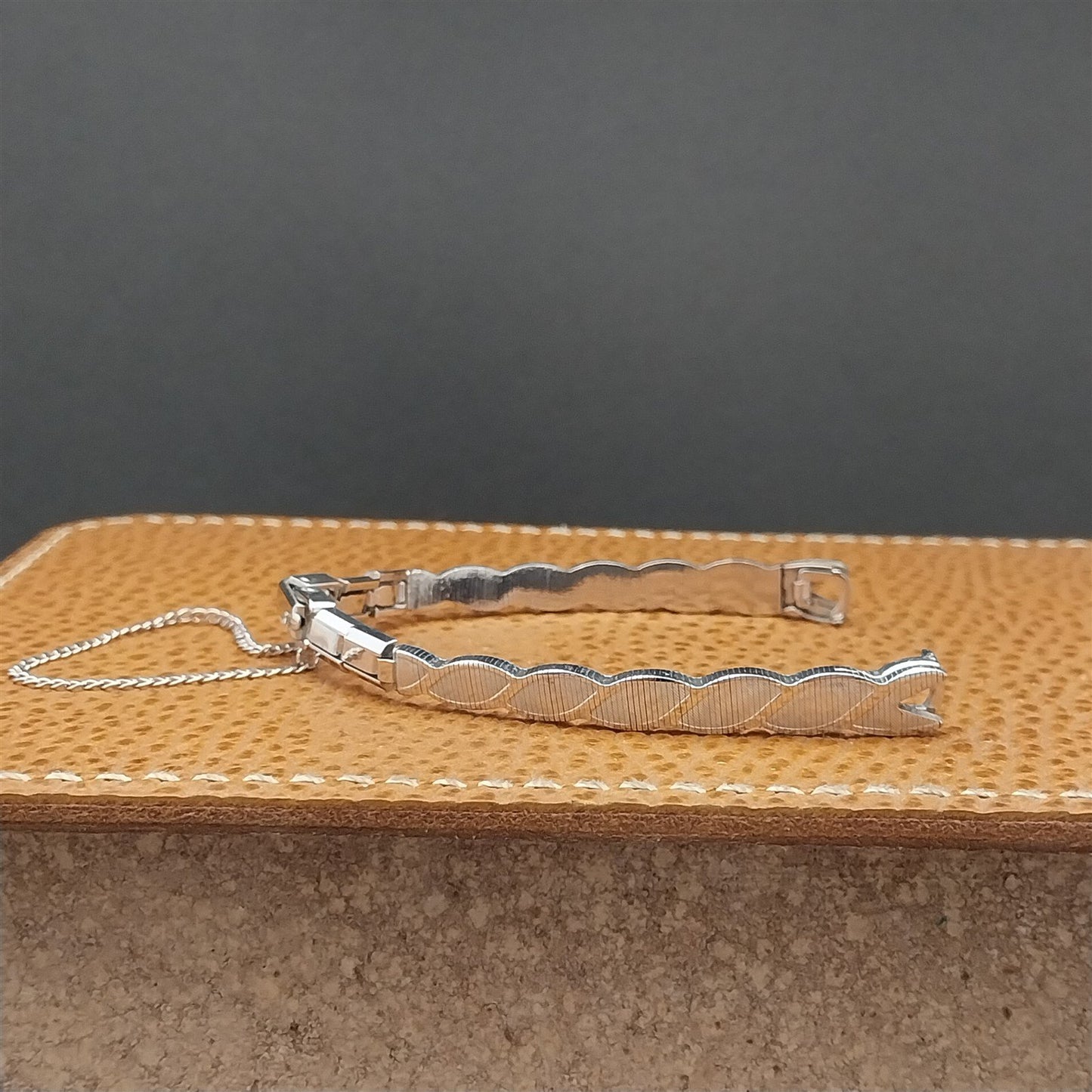 Vintage Ladies Kreisler Gold Filled Unused 1960s Classic Cocktail Watch Band Nos