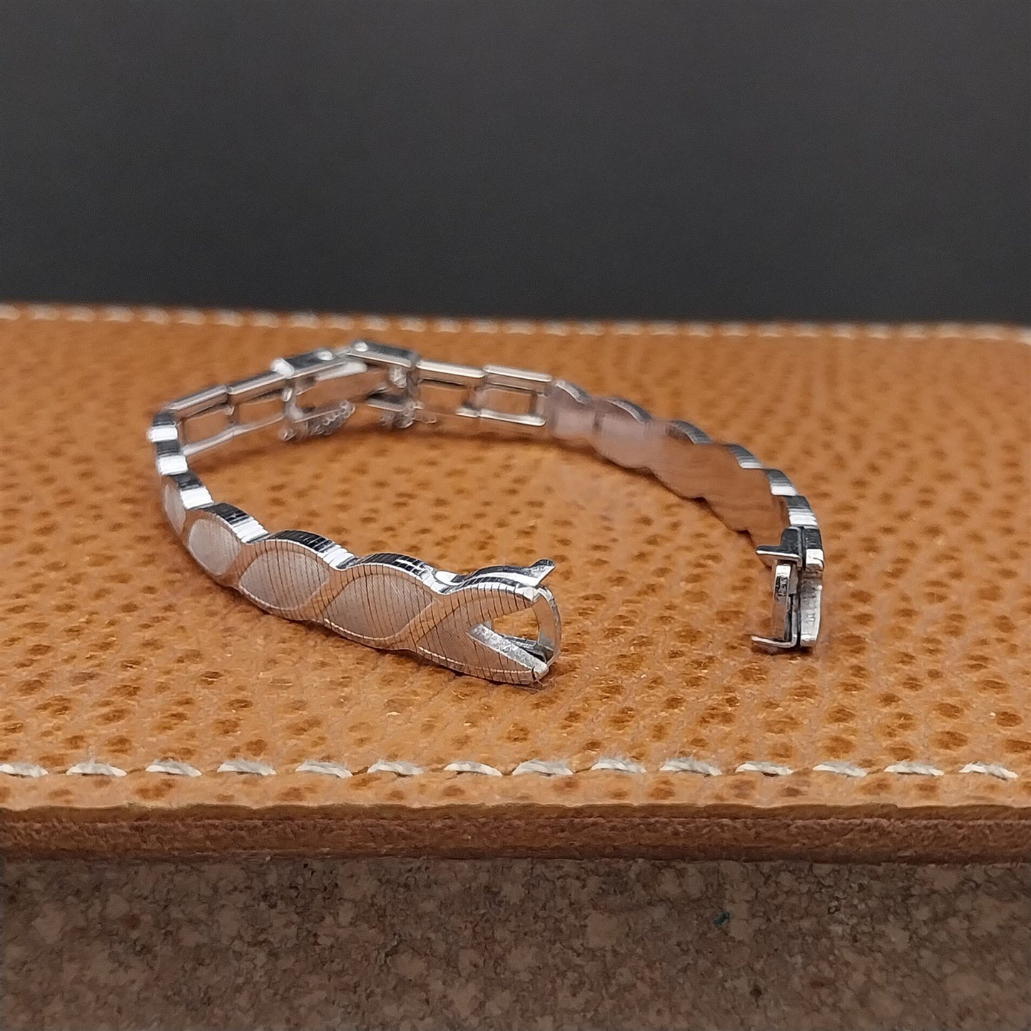 Vintage Ladies Kreisler Gold Filled Unused 1960s Classic Cocktail Watch Band Nos