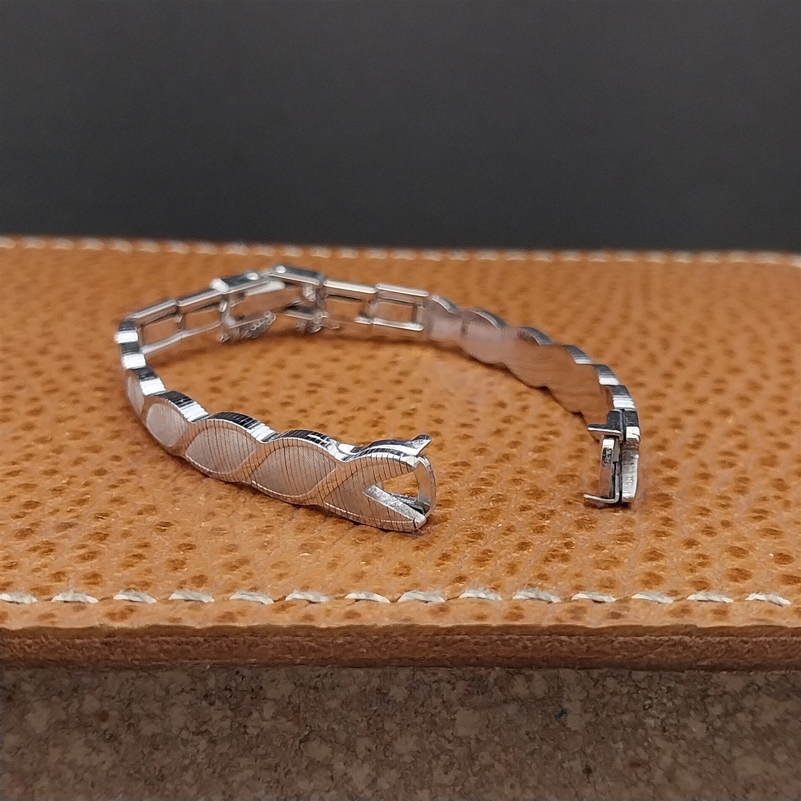 Vintage Ladies Kreisler Gold Filled Unused 1960s Classic Cocktail Watch Band Nos