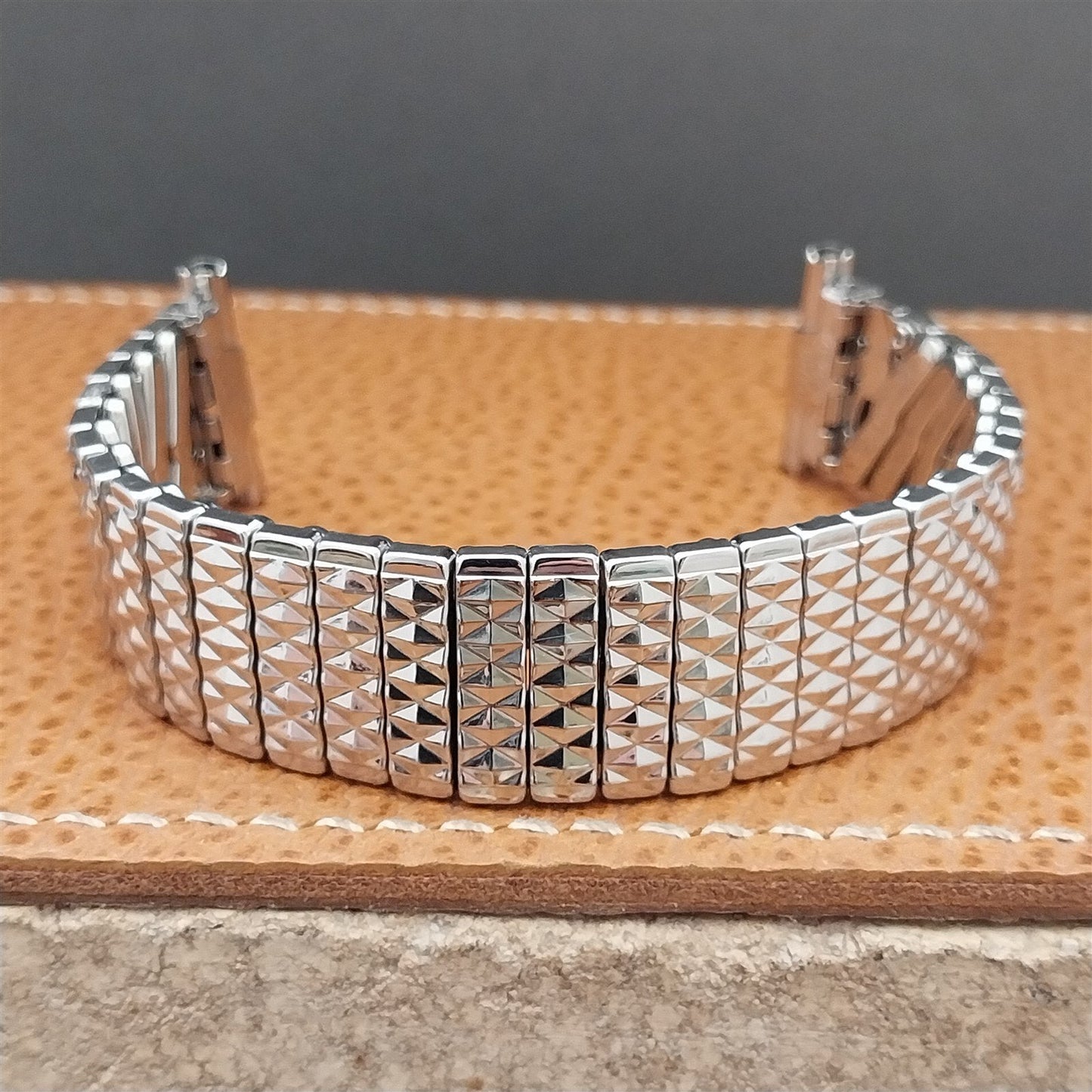 Baldwin 19mm 18mm 17mm Stainless Steel Classic Stretch 1960s Vintage Watch Band