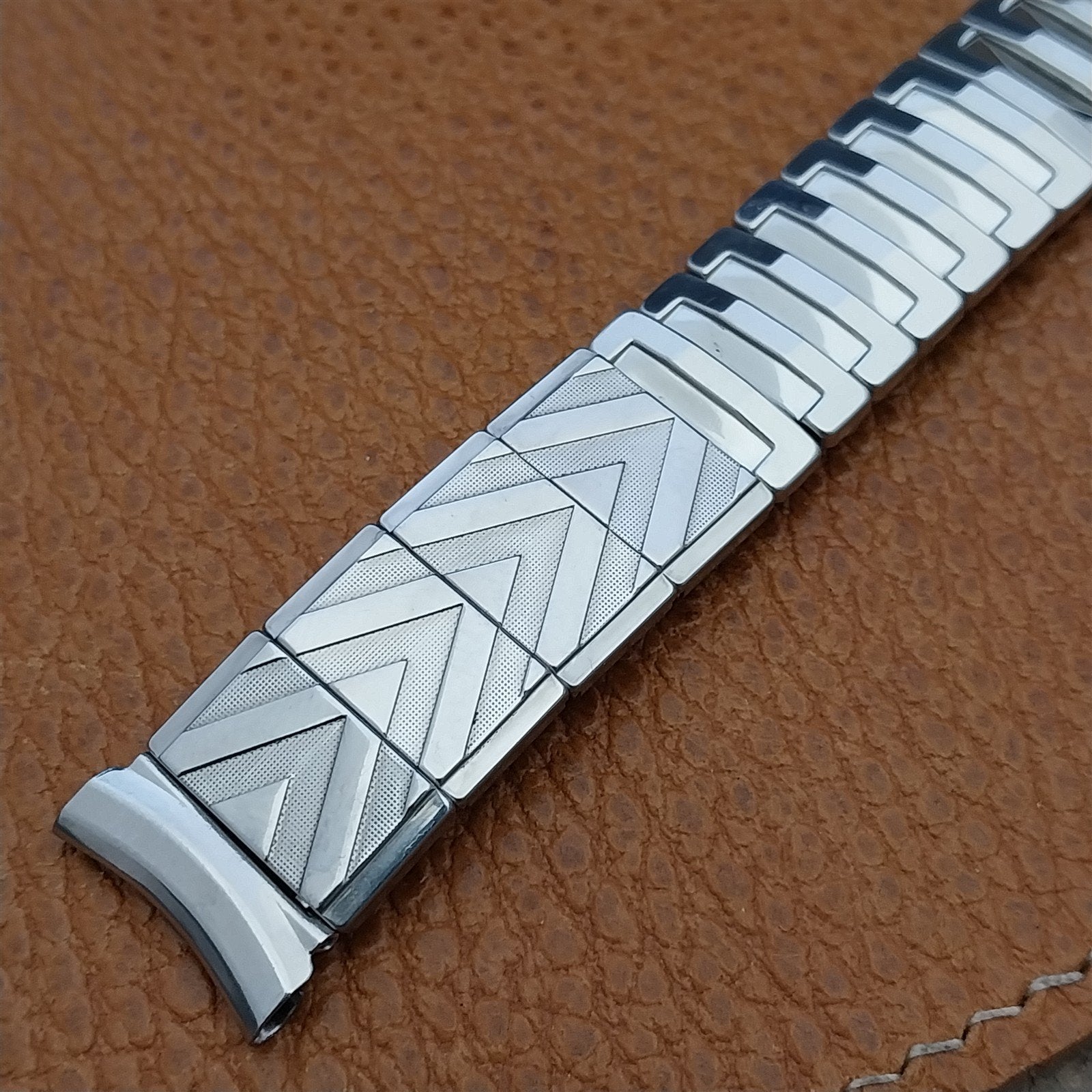 17.3mm Glen Stainless Steel Expansion Unused 1950s Vintage Watch Band