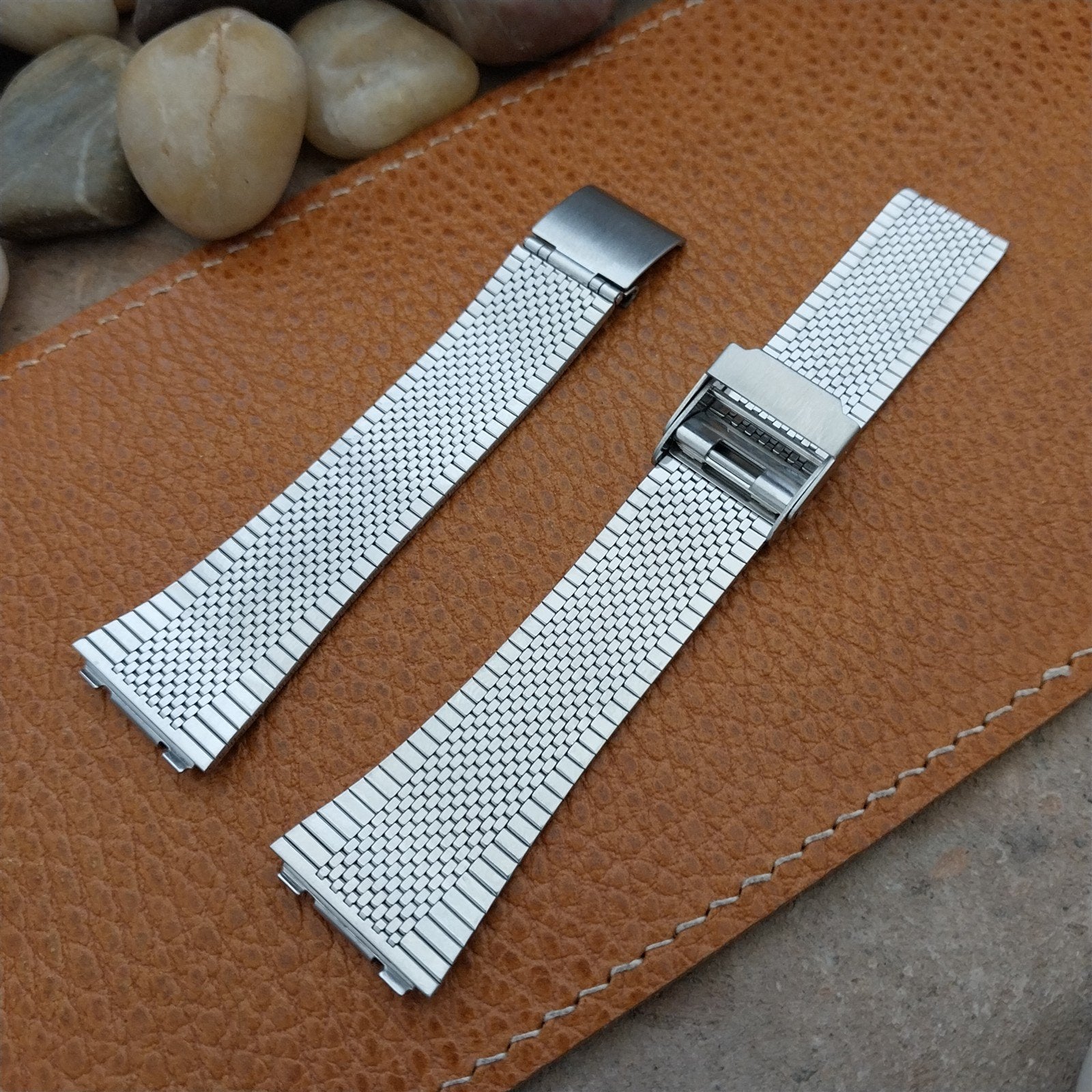 Special Fit 2-Piece Stainless Steel 18mm Flared nos Unused Vintage Watch Band
