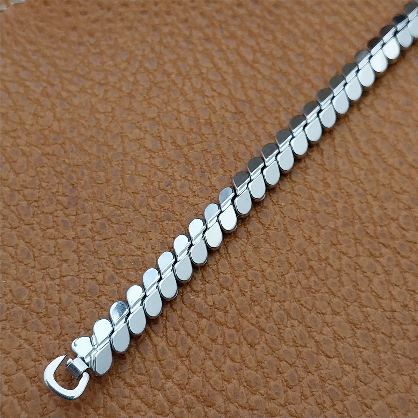 Vintage 1950s Kreisler 10k Long Gold Filled Ladies Unused Cocktail Watch Band