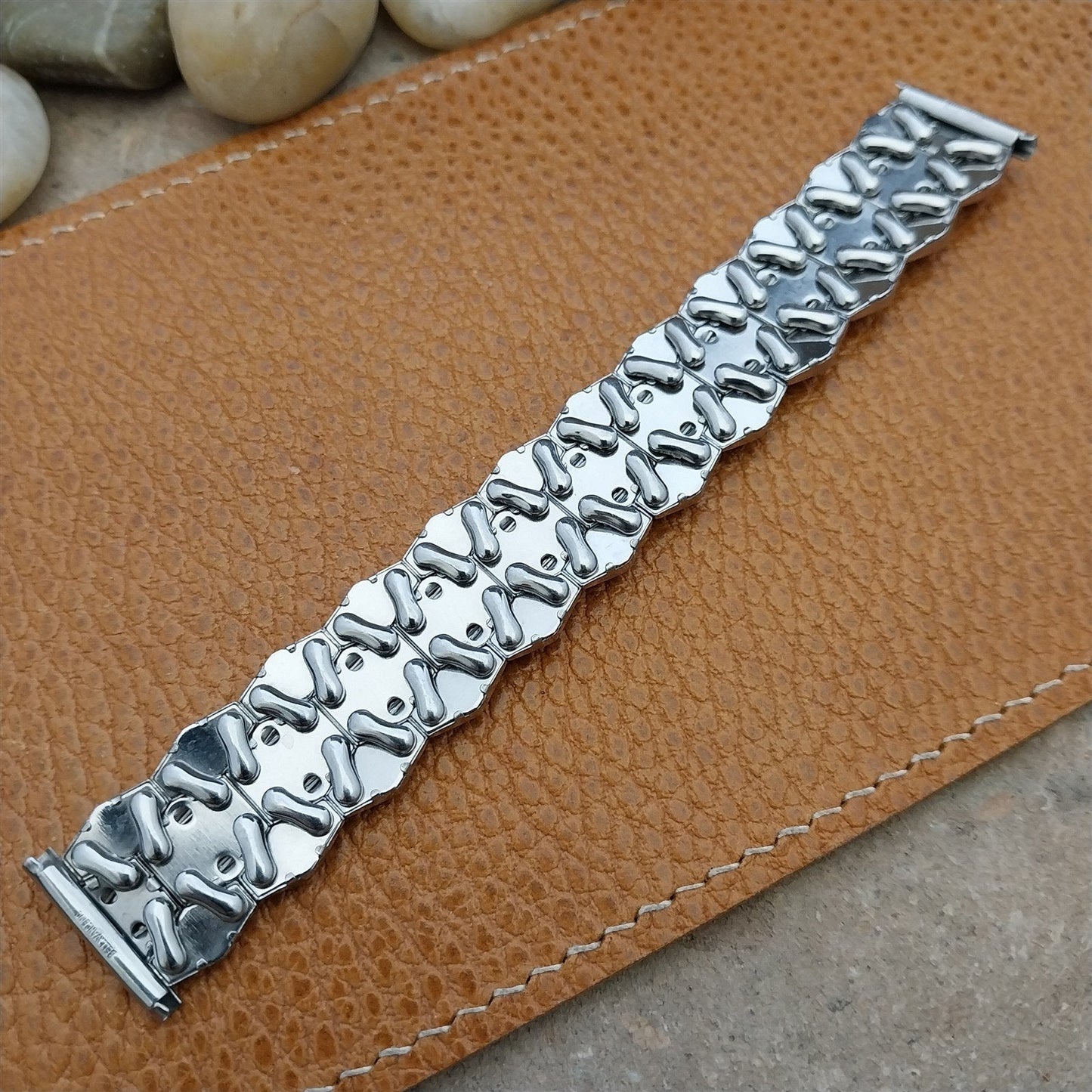 Vintage 5/8"-3/4" Bellavance Stainless Quadra-Stretch Expansion Watch Band