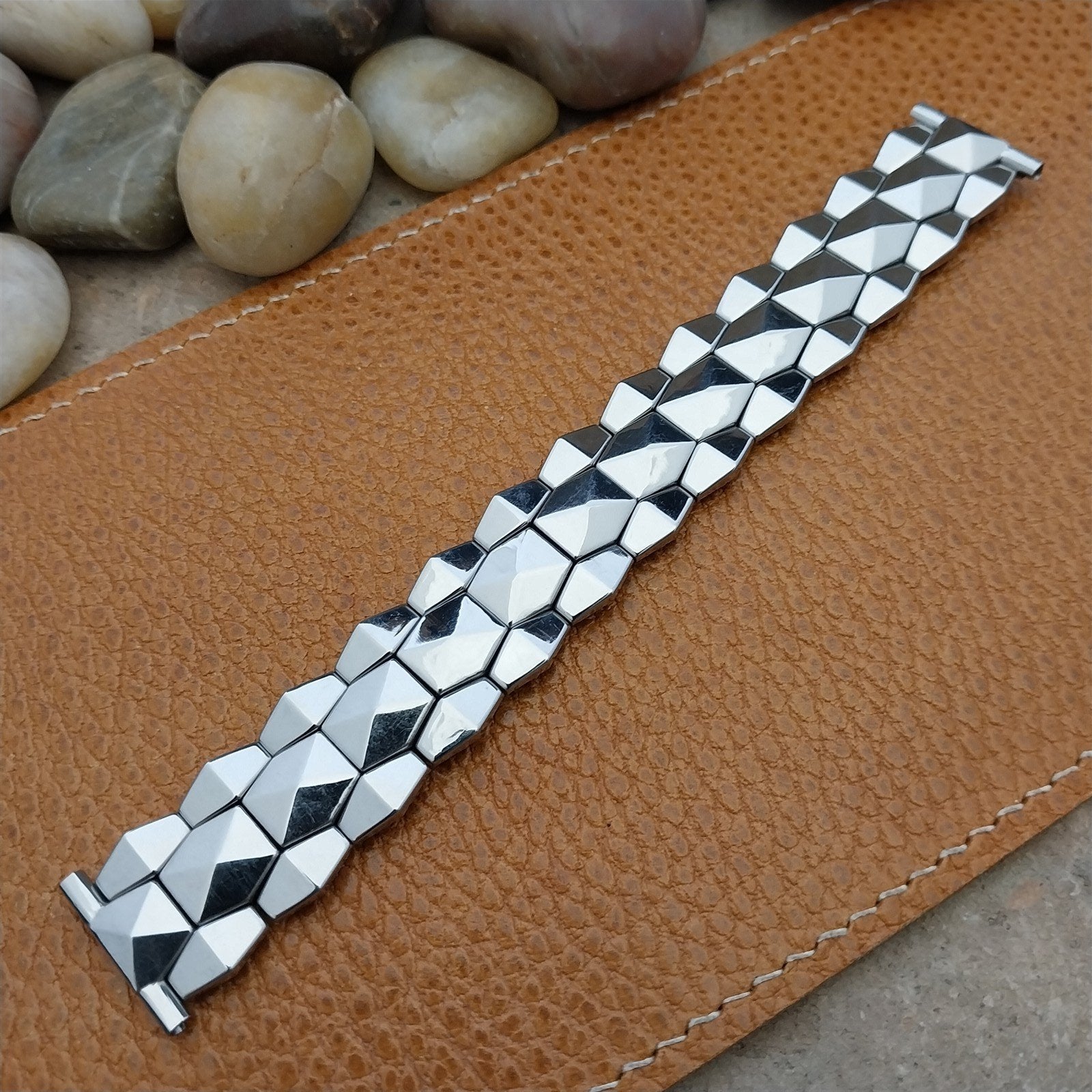 Vintage 5/8"-3/4" Bellavance Stainless Quadra-Stretch Expansion Watch Band